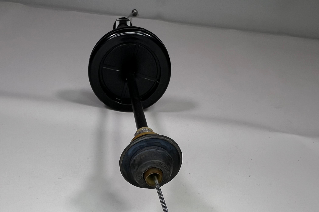 Gummi für die Durchführung des Gaszuges im Wassserkasten für Polo III G40 86 und 86c