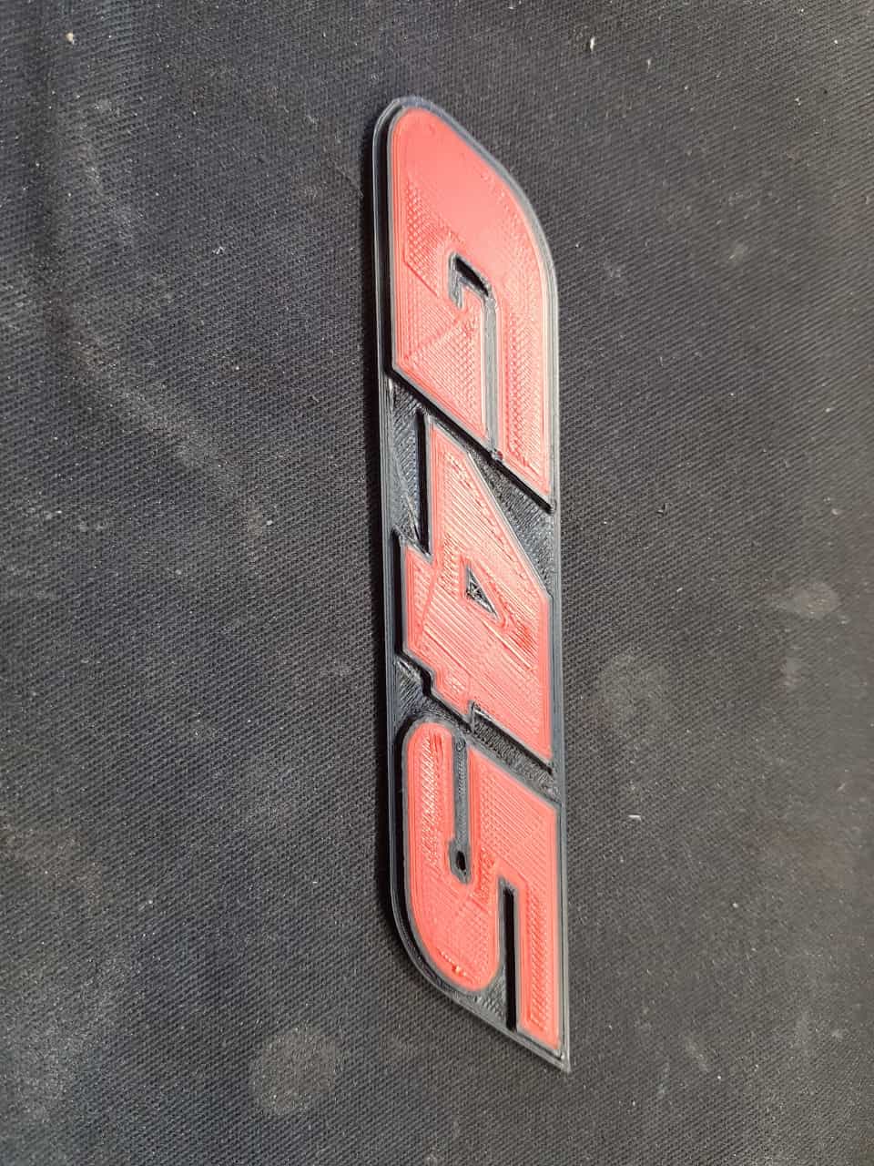 Polo G45 Emblem für den Kühlergrill oder den Heckdeckel aus Kunststoff zum aufkleben