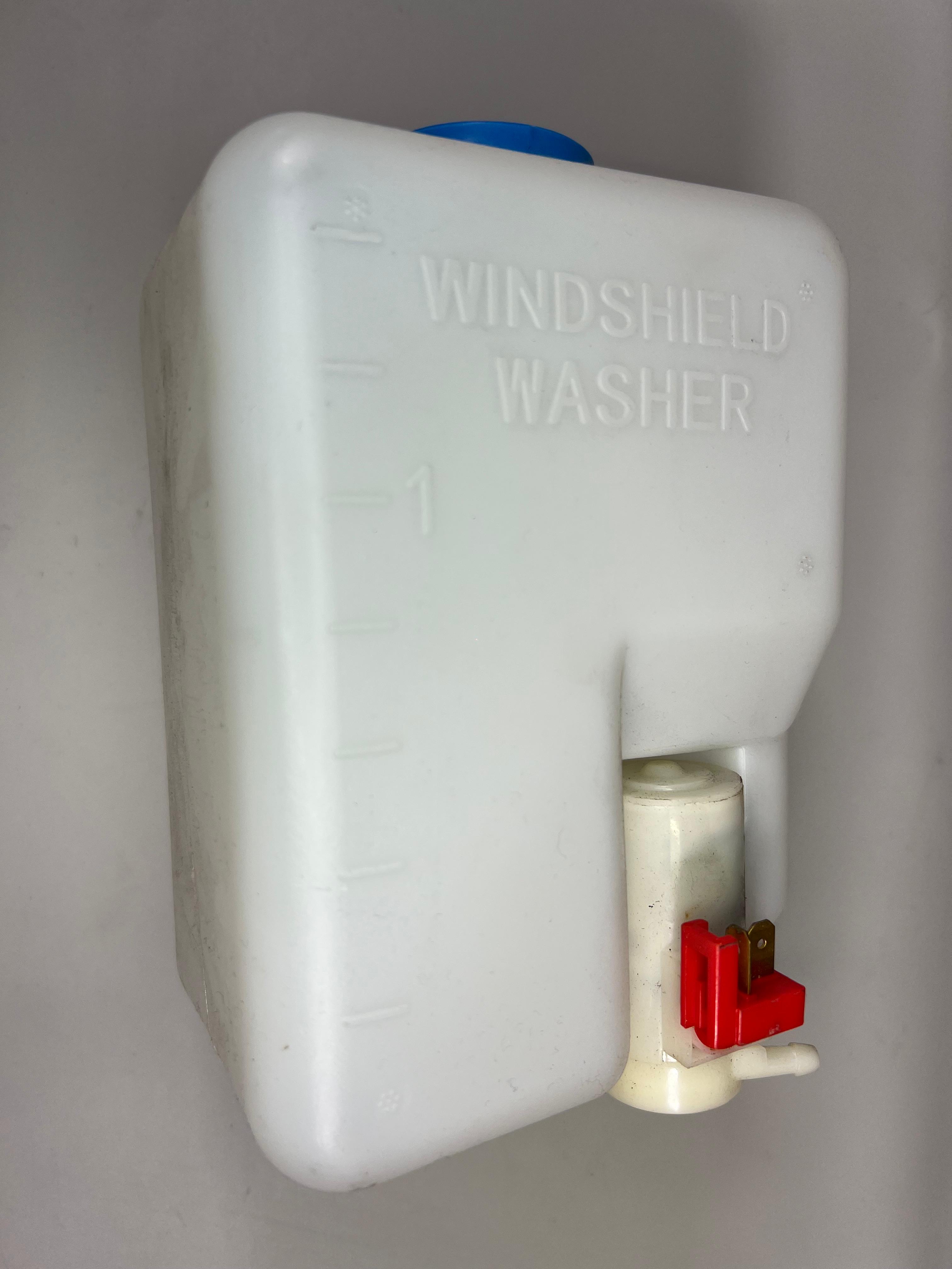 Scheibenwaschbehälter 1,5 Liter Behälter mit Halter und Pumpe