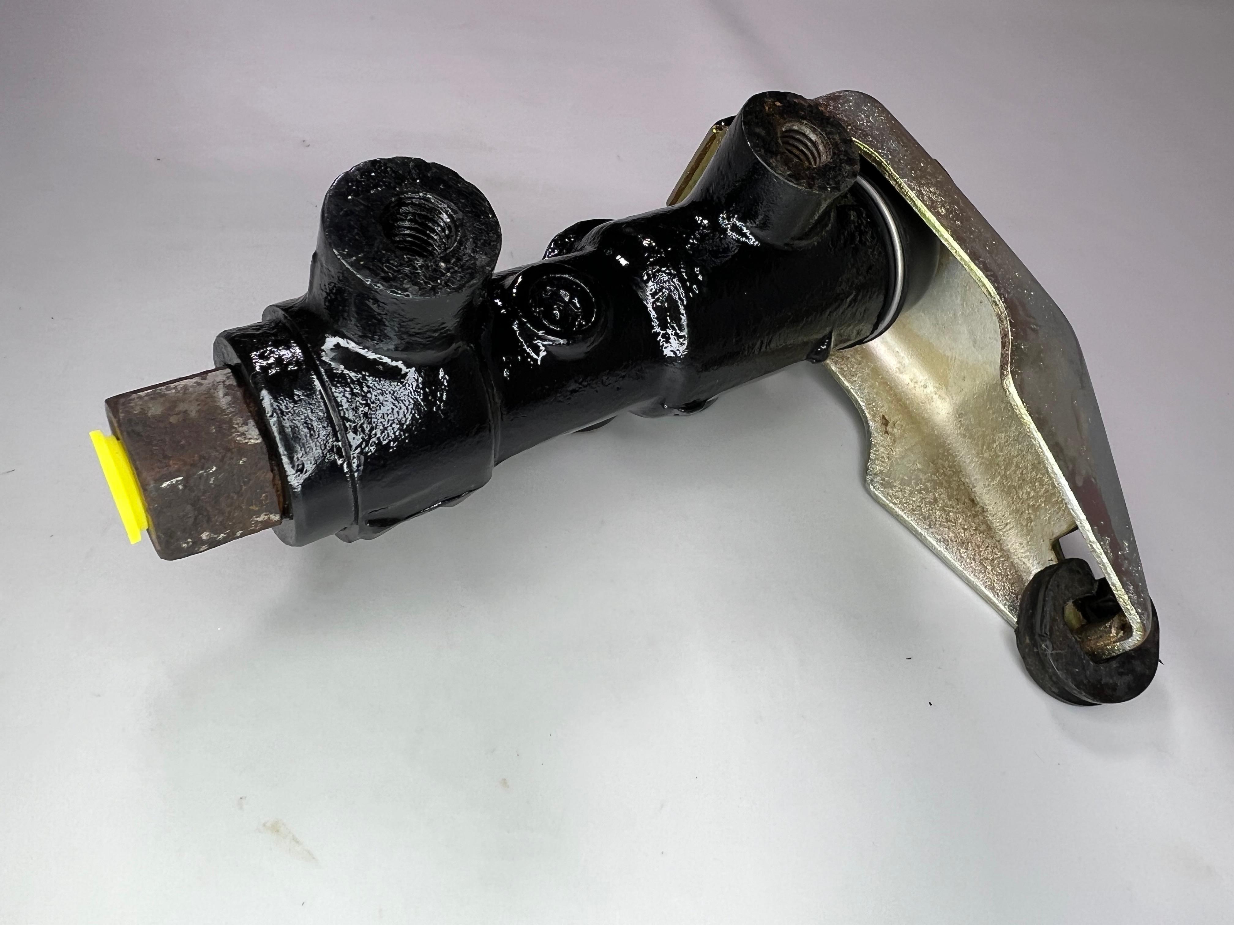 Bremskraftregler Achslastregler für Golf 1 Original Nummer : 841 612 151