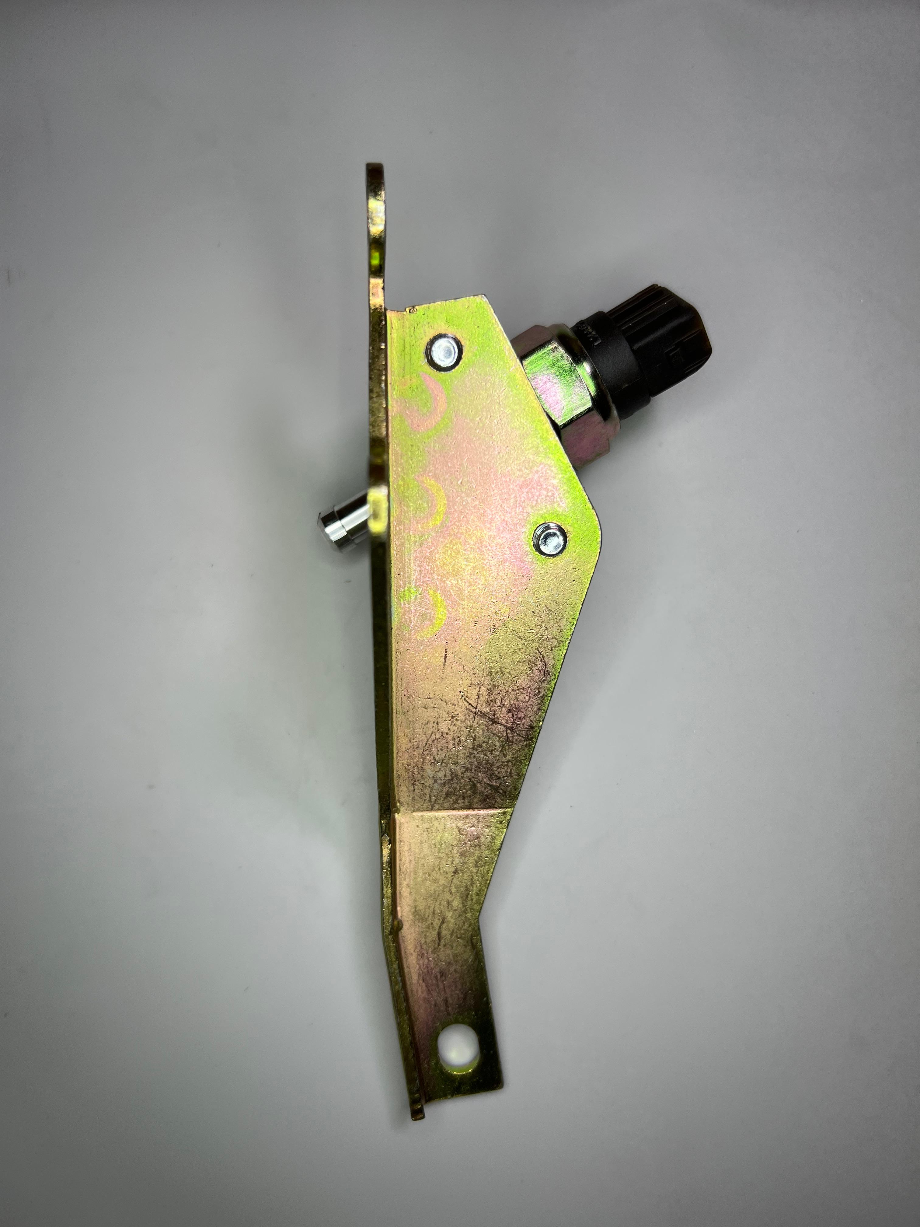 Kraftstoffdruckschalter mit Schalteraufnahme für G60 Motoren