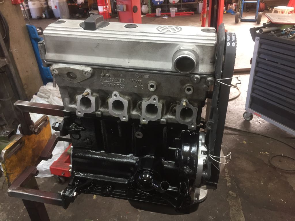 Polo G40 Tauschmotor mit neuen Kolben Motorkennung: PY ab Baujahr 1988 mit geschraubtem Wasserrohr