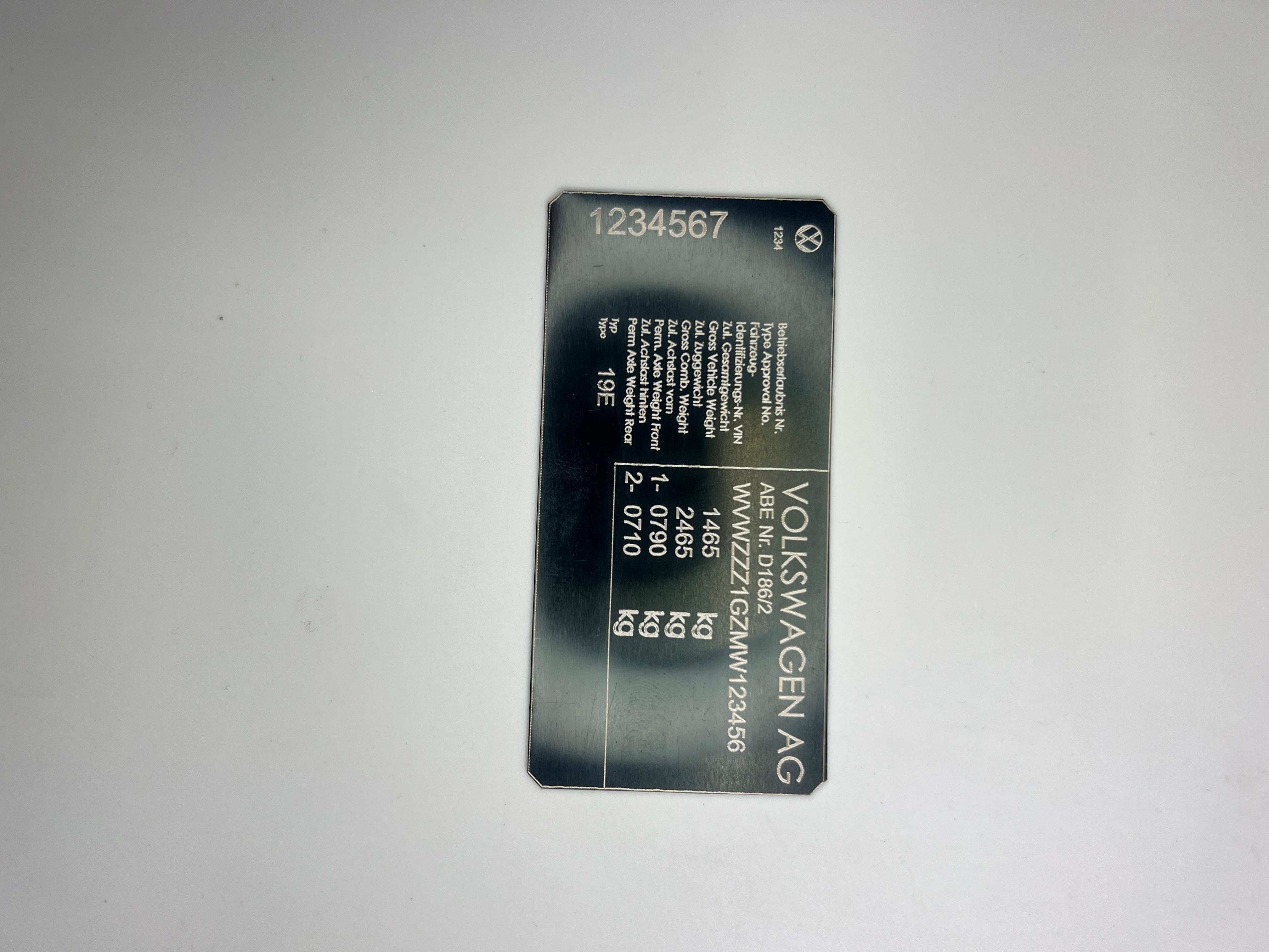 Typenschild für den Motorraum für Volkswagen Modelle