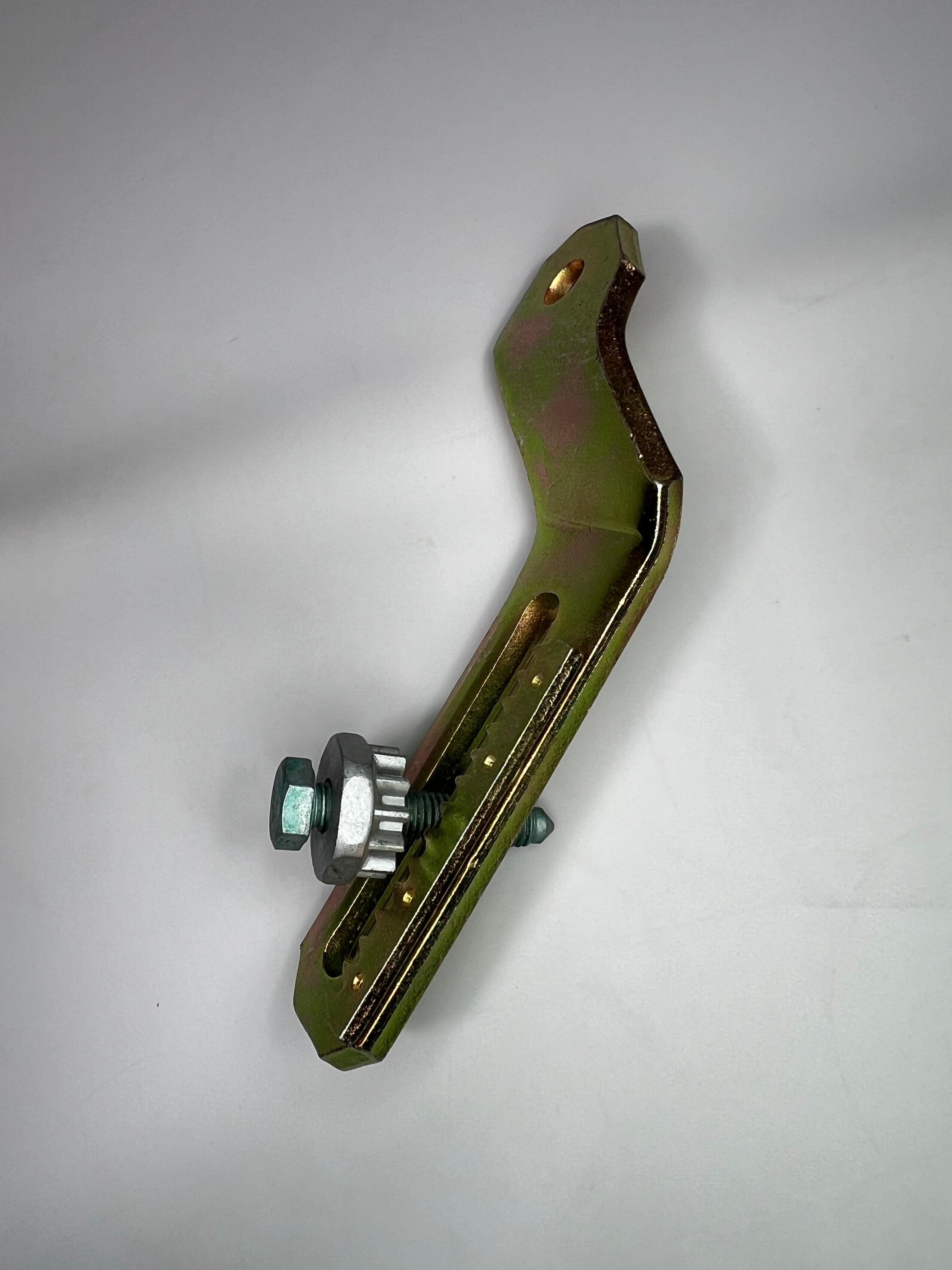 Lichtmaschinenhalter Generatorhalter Stütze Polo mit verstellung