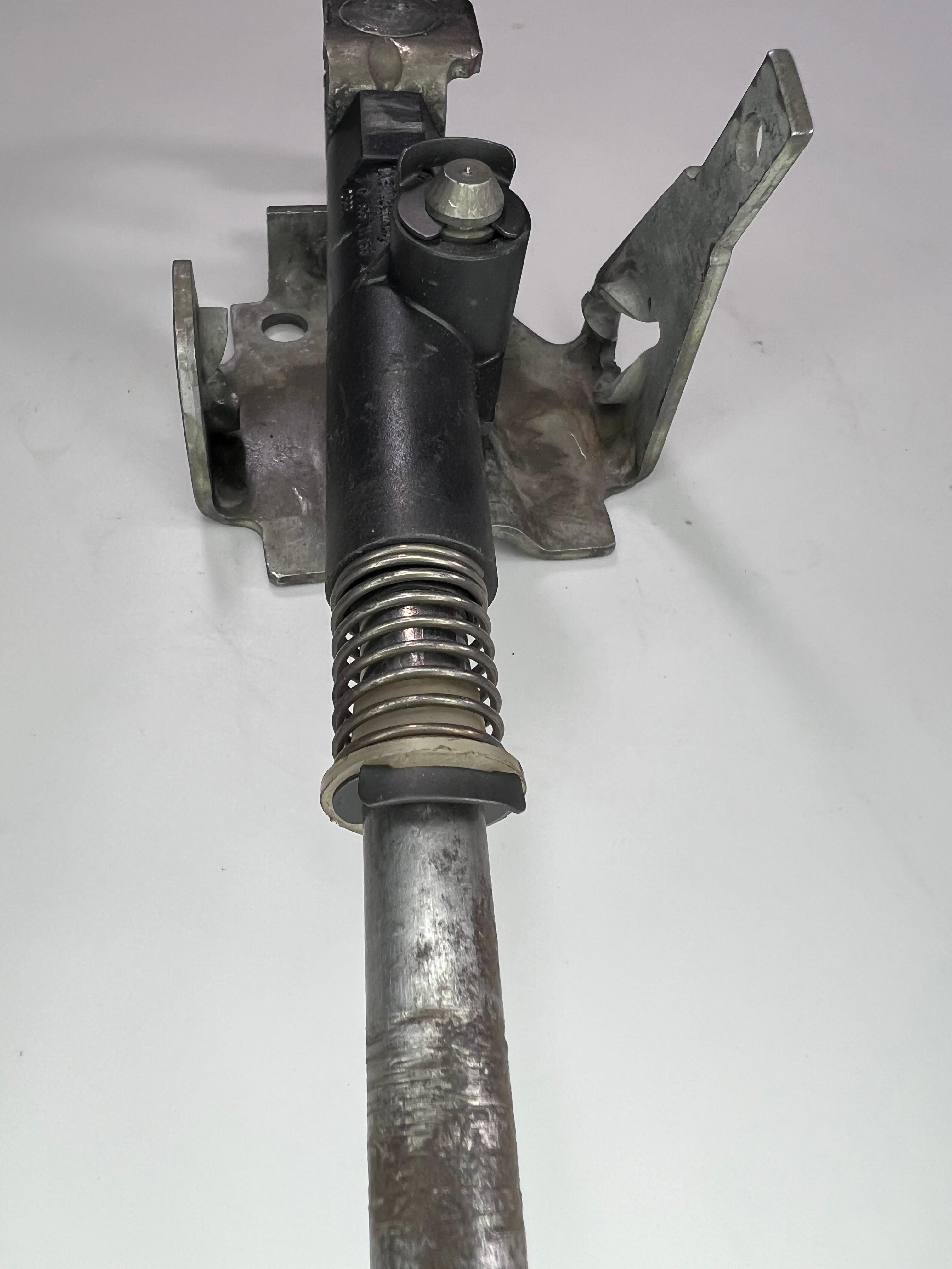 Schalthebel Halteklammer Sicherungsscheibe G60 Golf II Corrado Passat