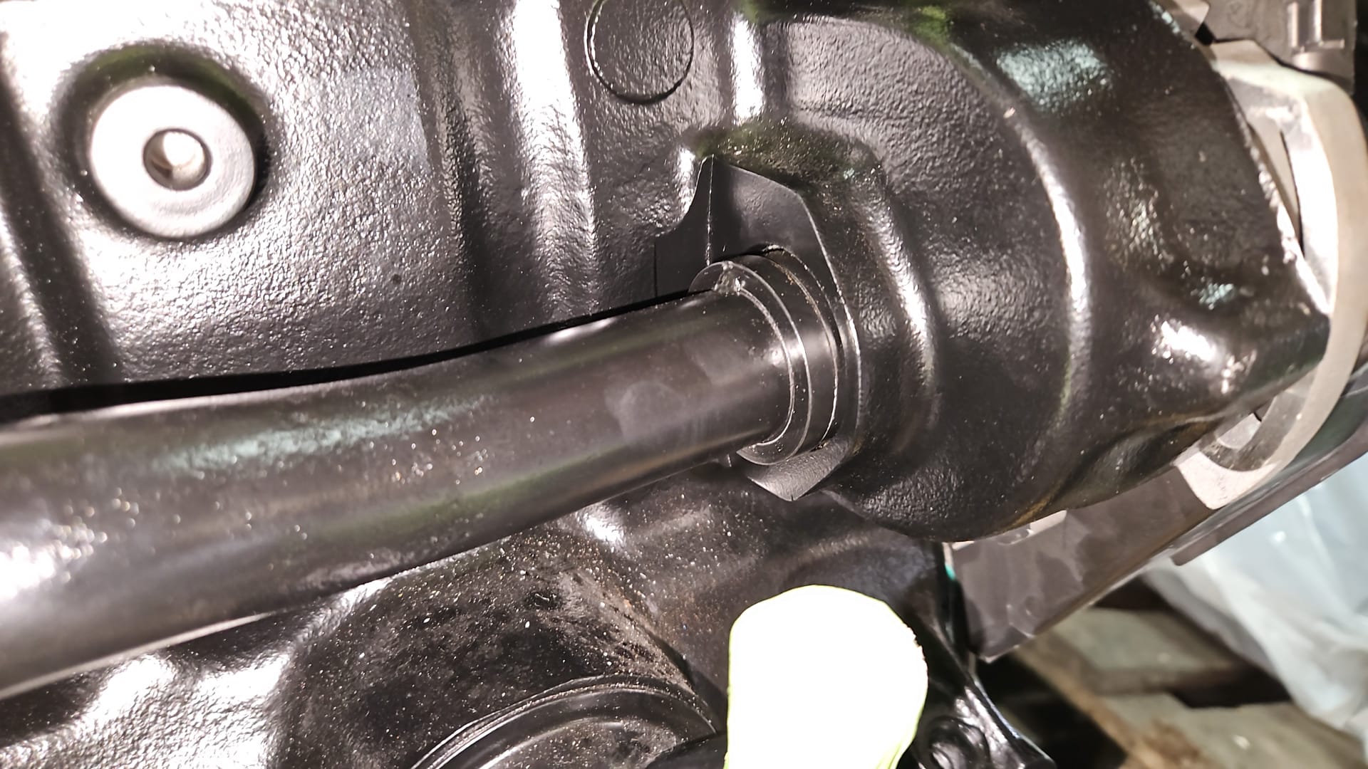 Polo G40 Tauschmotor mit neuen Kolben  Motorkennung: PY ab Baujahr 1988 mit gestecktem Wasserrohr