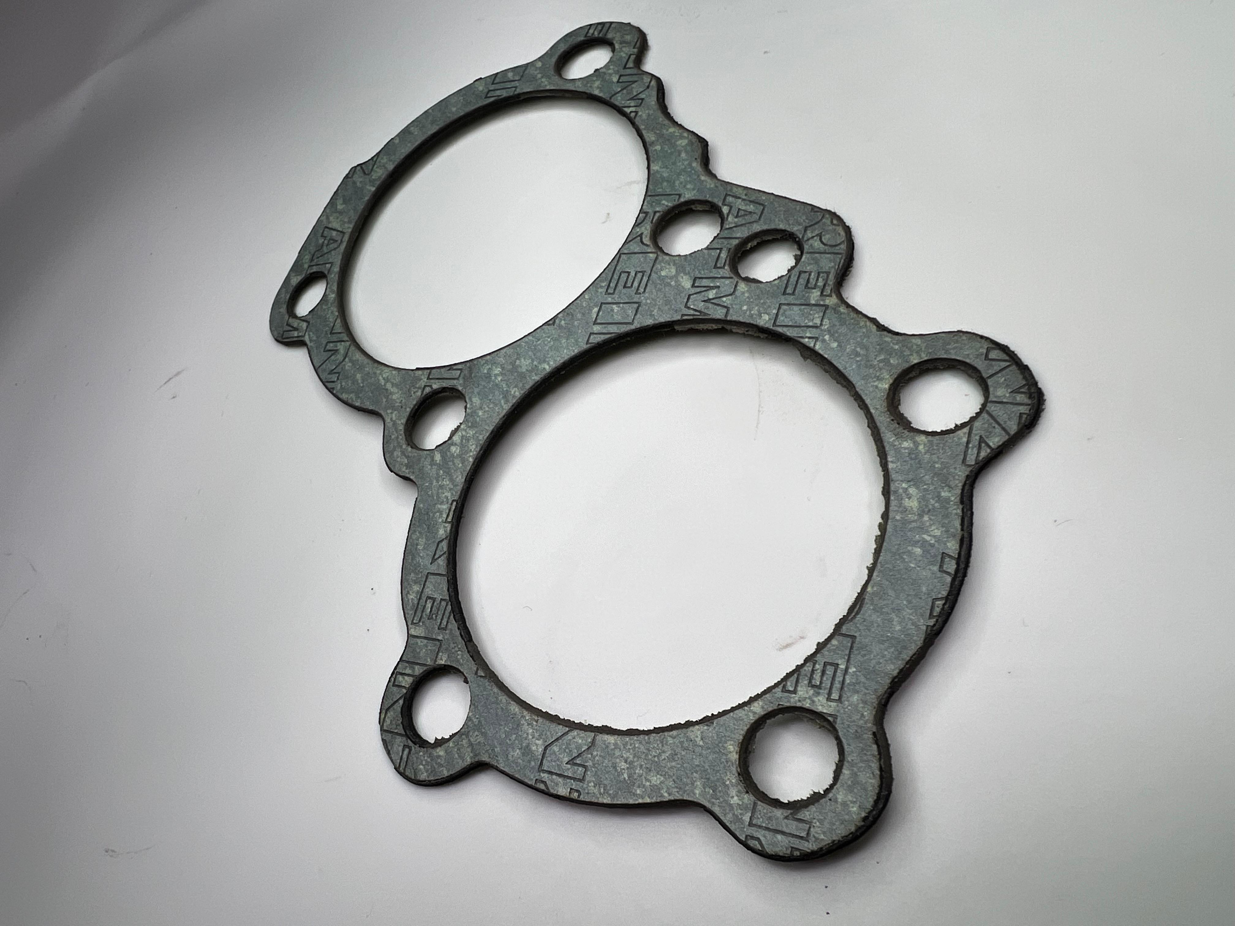 Getriebedeckel Dichtung für die 084 Getriebe Polo Getriebe original Teilenummer : 084 301 235 A
