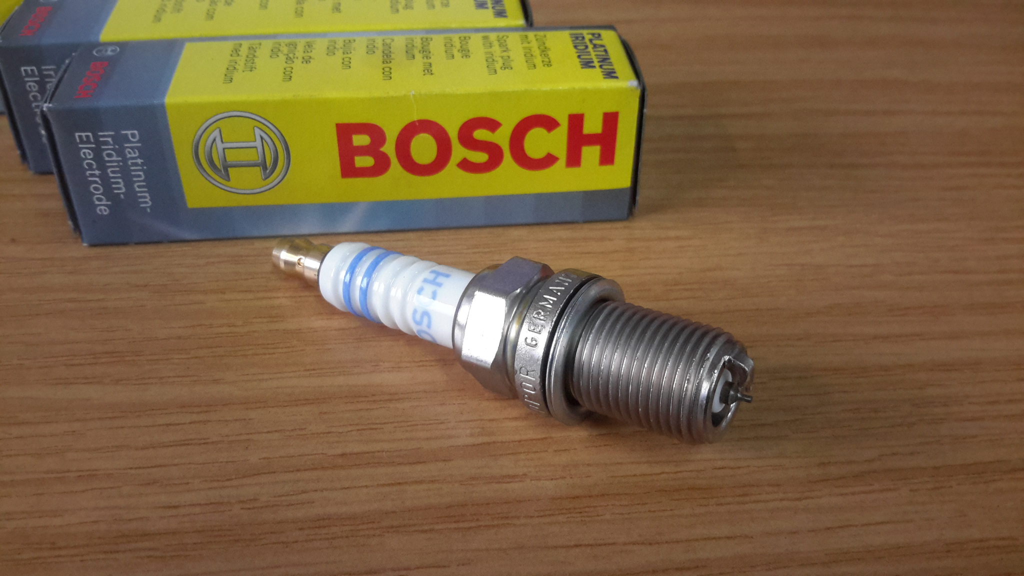 1 Satz F5DP0R VW 16V G60 Zündkerzen 0 241 245 641 von Bosch Tuning