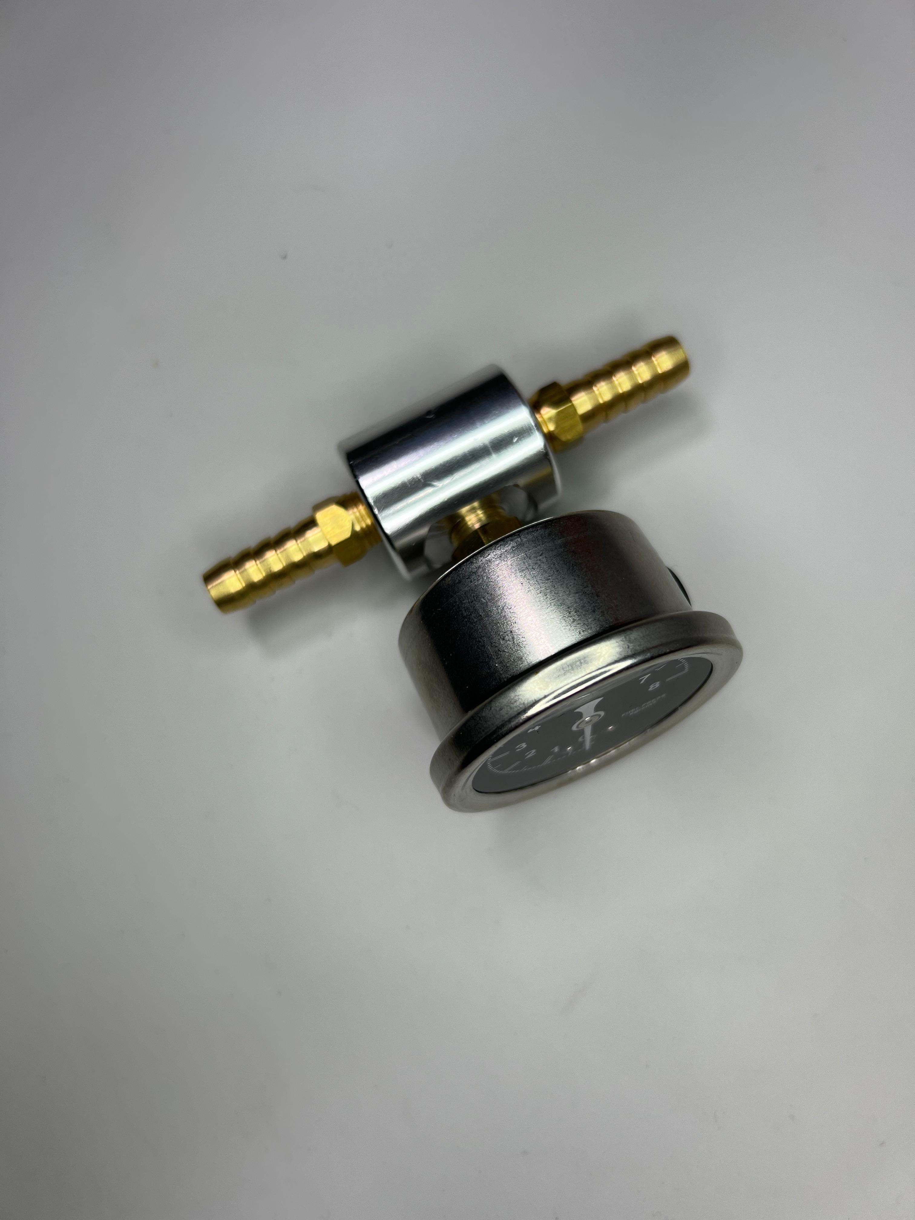 Kraftstoff Druckanzeige von 0 bis 8/11 bar mit passendem Adapter
