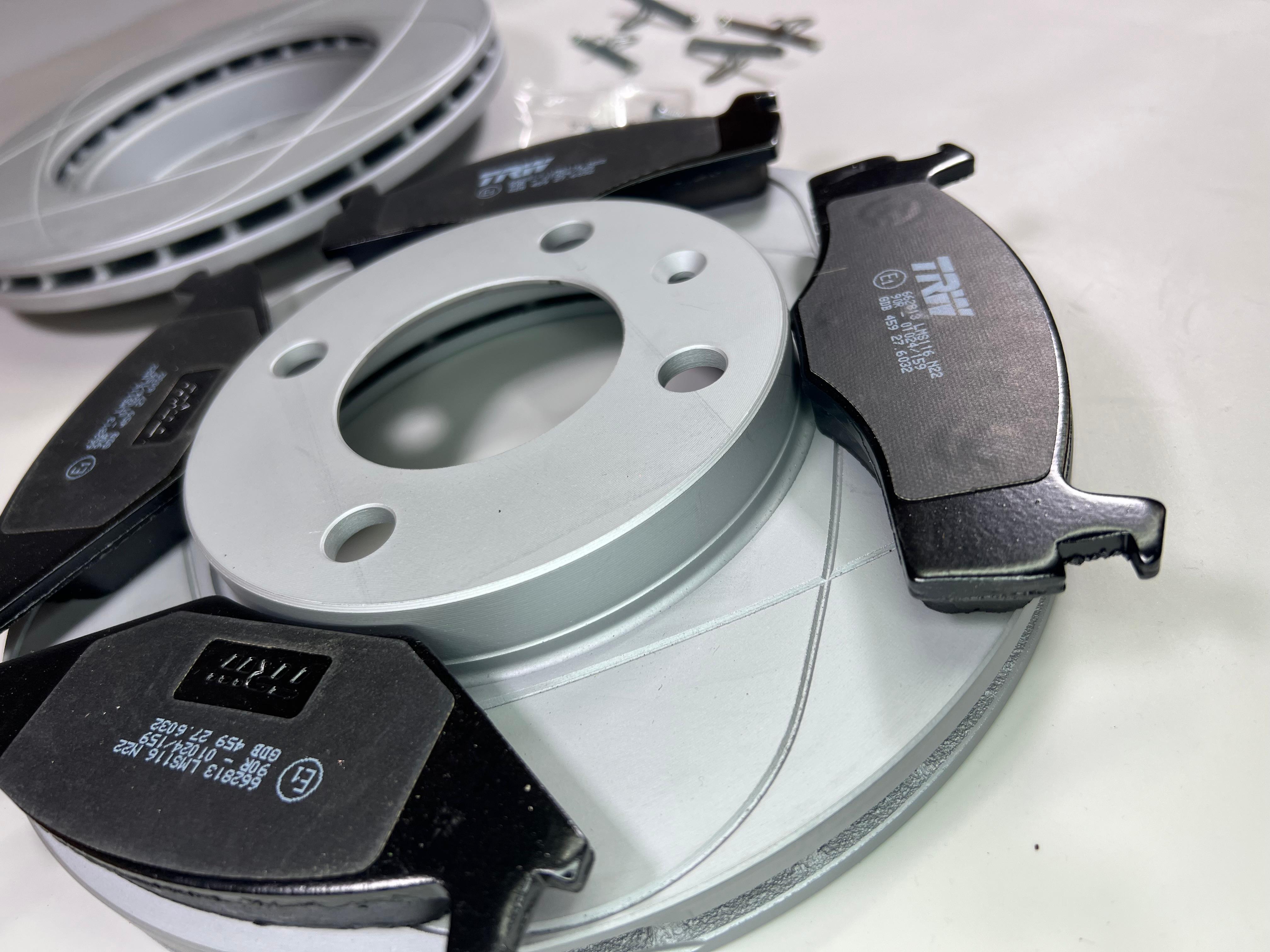 Bremsscheiben Powerdisc mit den passenden klötzen für den Polo G40
