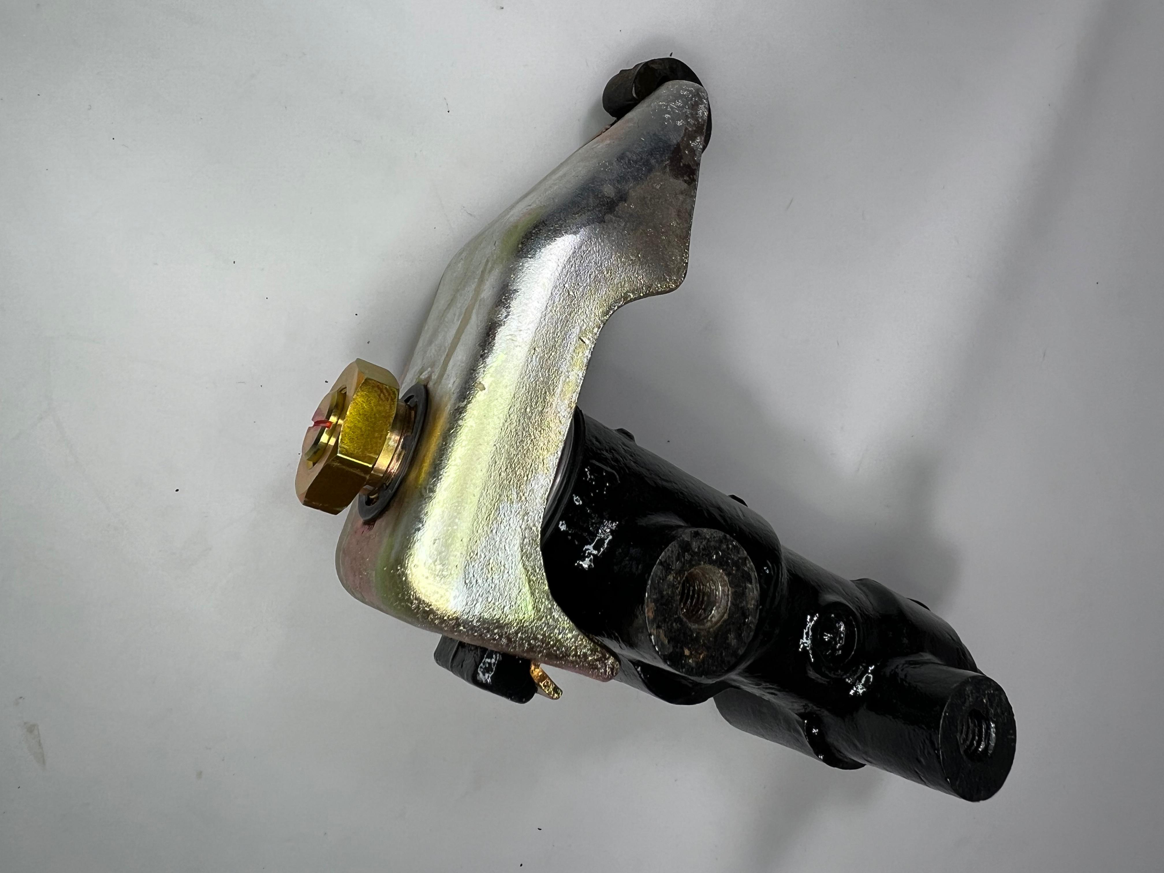 Bremskraftregler Achslastregler für Golf 1 Original Nummer : 841 612 151