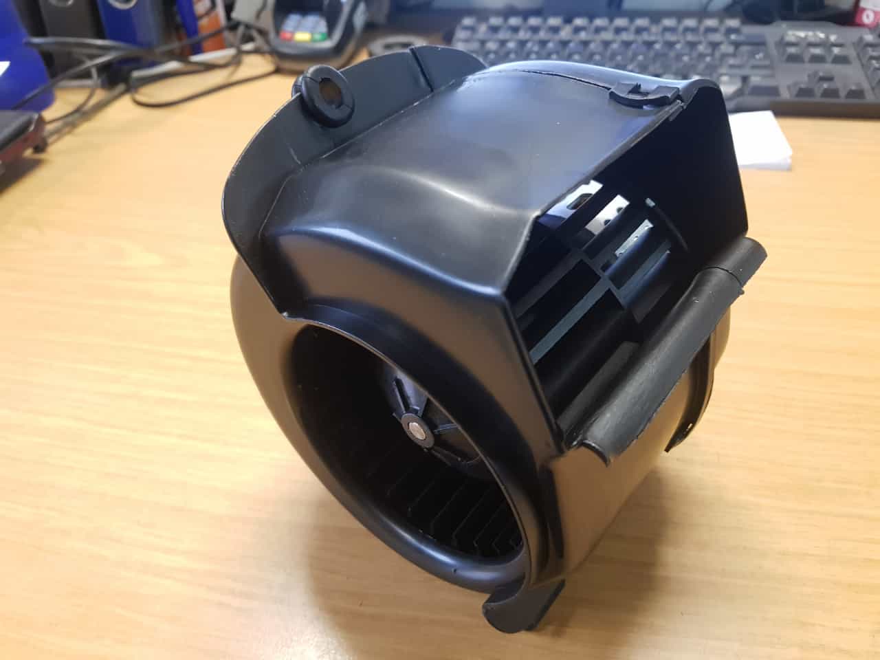 Lüftermotor Gebläsemotor für den inneraum beim Golf 1 und für den Motorsport