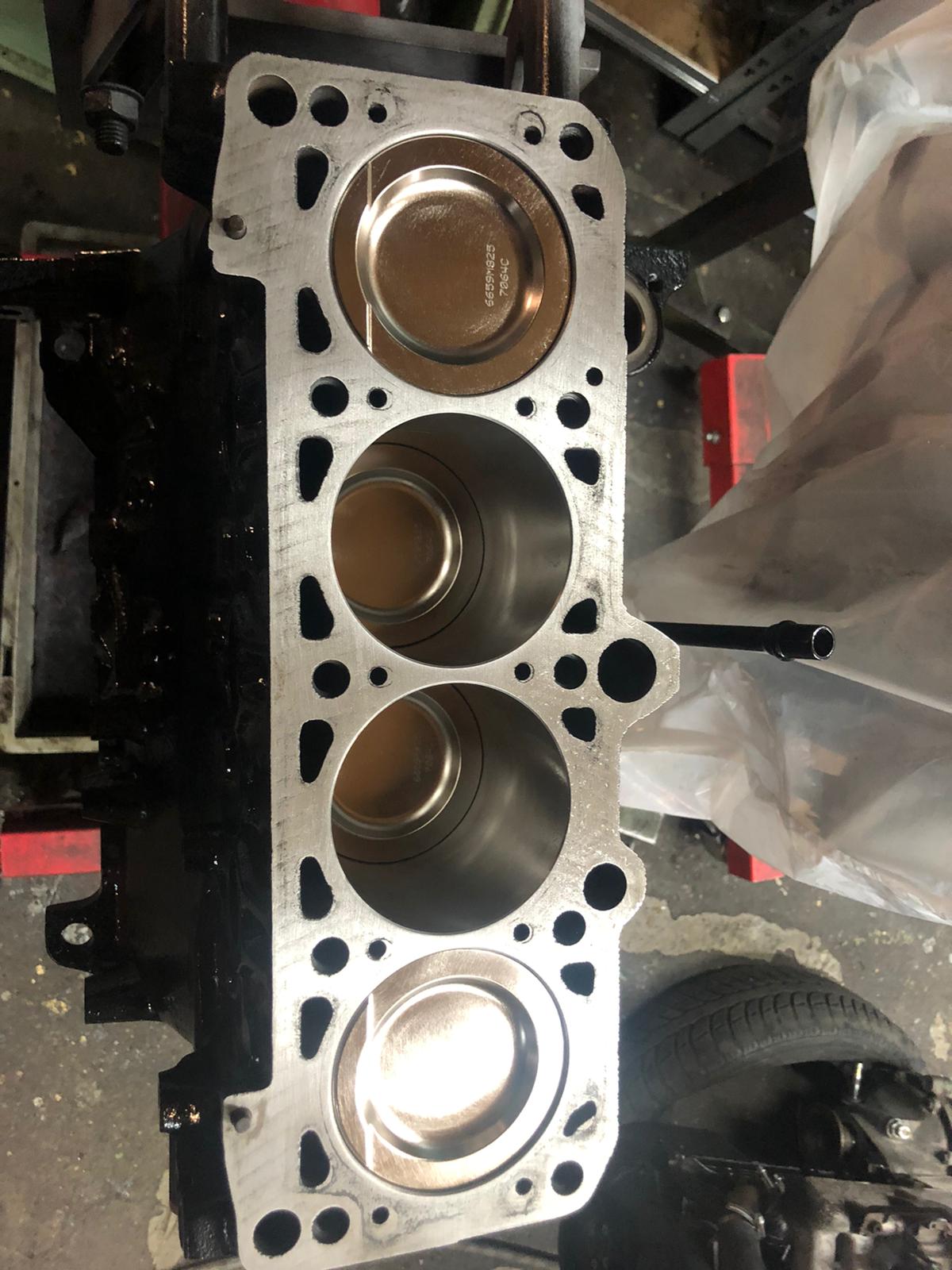 Motorblock 1,9 Liter  VW G60 mit Wiseco Kolben und K1 Pleuel