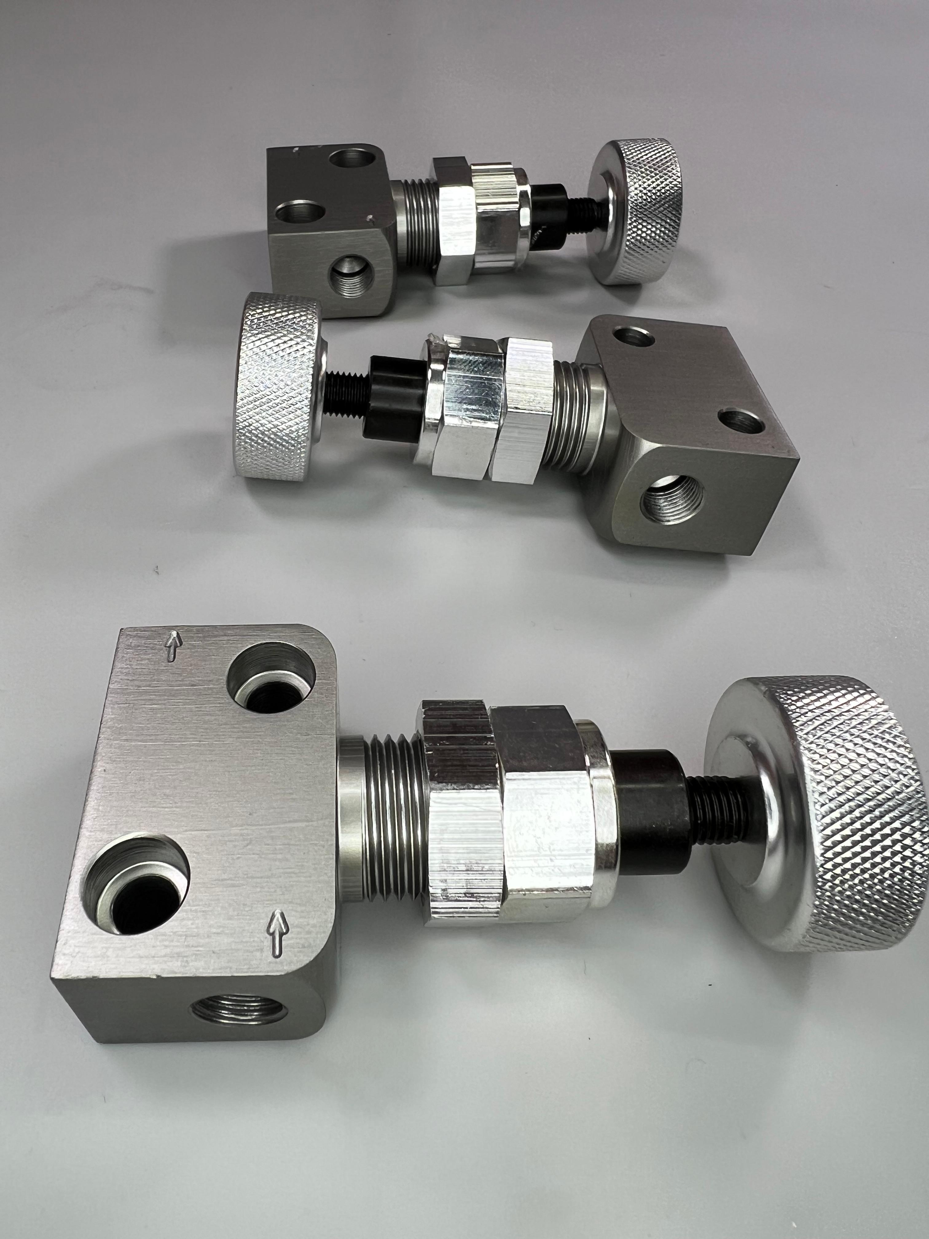 Bremskraftregler Einstellbares Ventile Ausführung mit Verstellschraube  M10x1,0 Gewindeanschluss