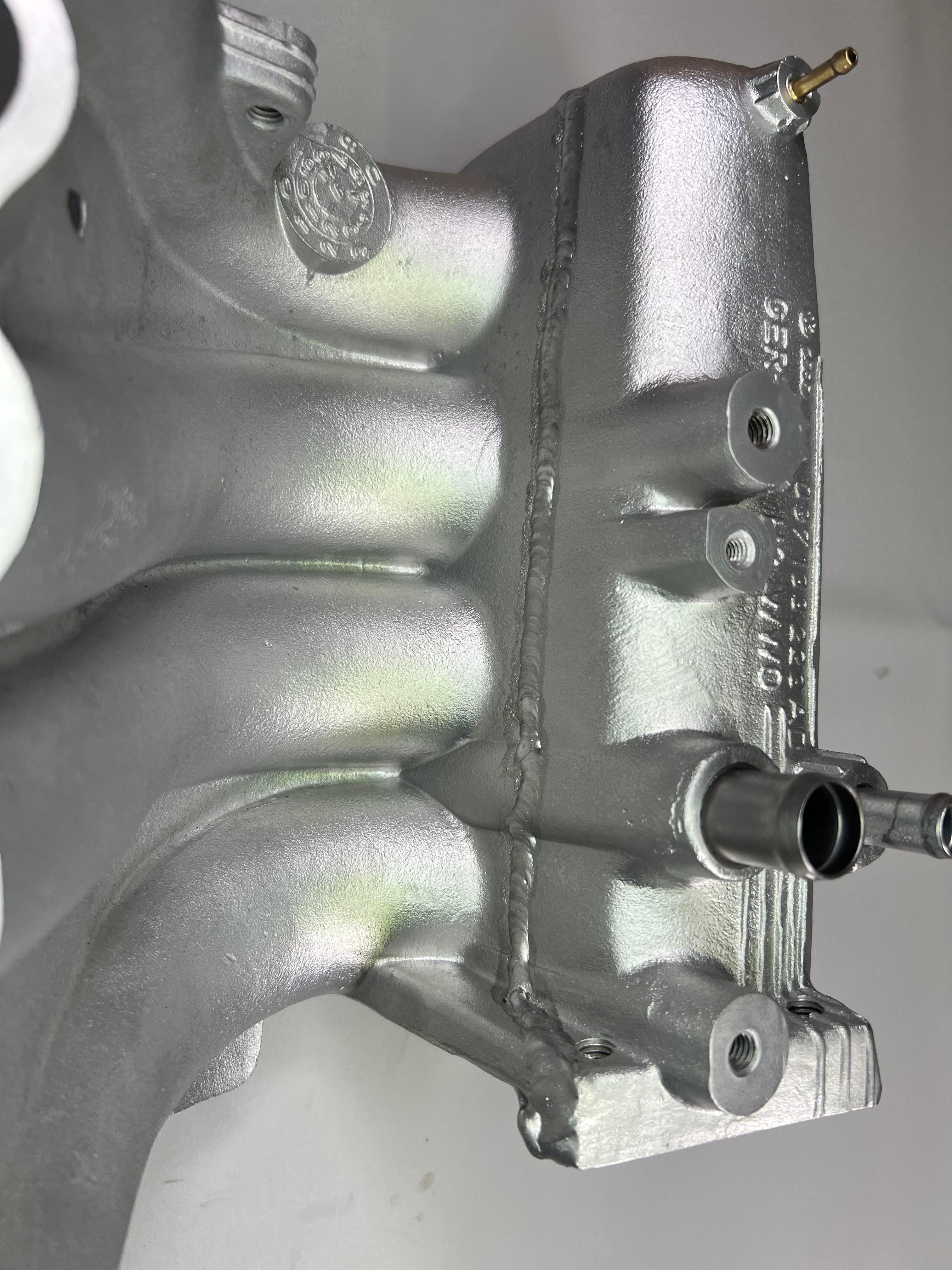 Ansaugrohr für die G60 Motoren geschnitten und mit Ansaugtrichtern bearbeitet