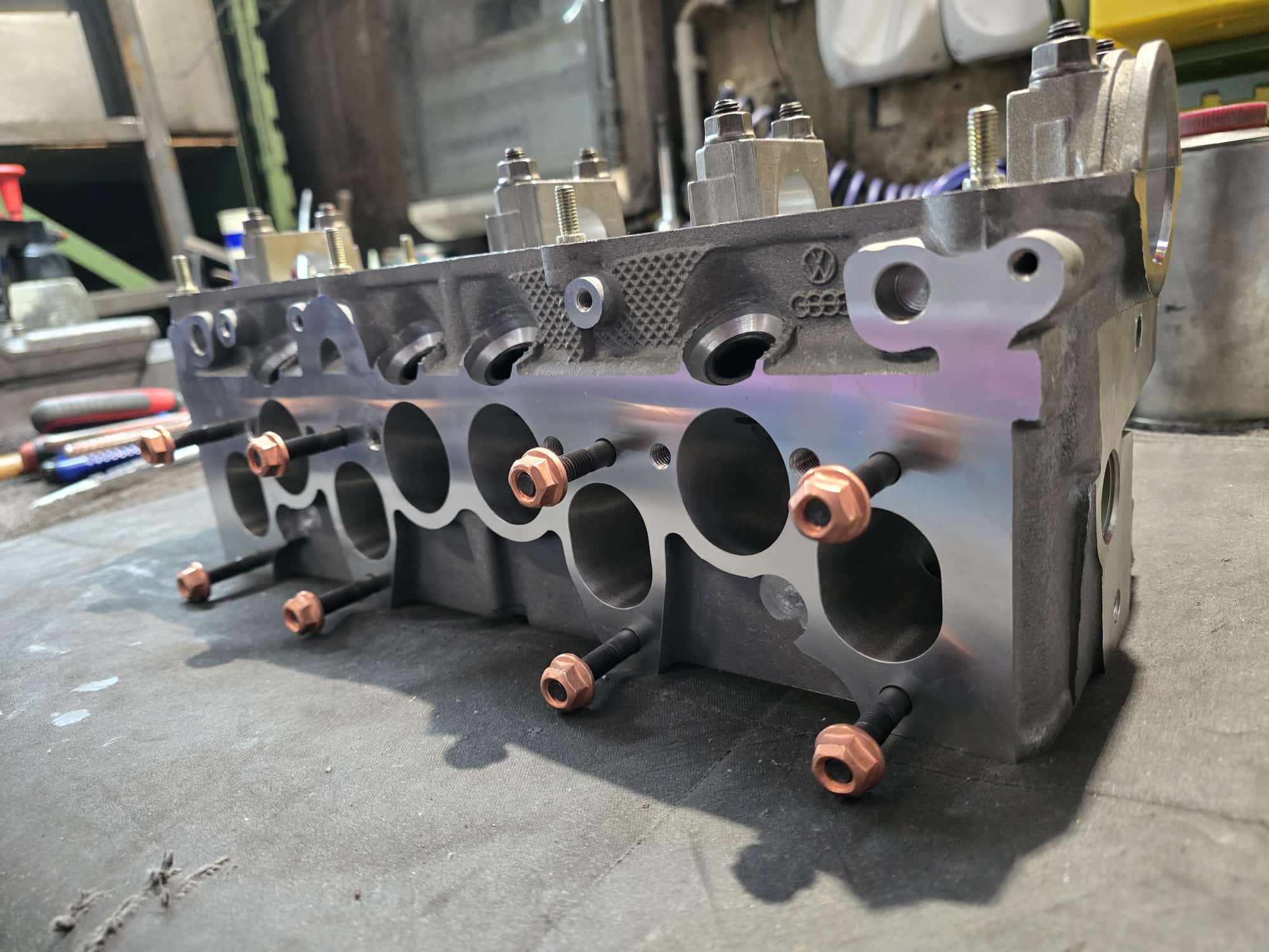 Zylinderkopf Rennsport CNC G60 Neuteil aus einem Rohling gefertigt von TK Motorsport