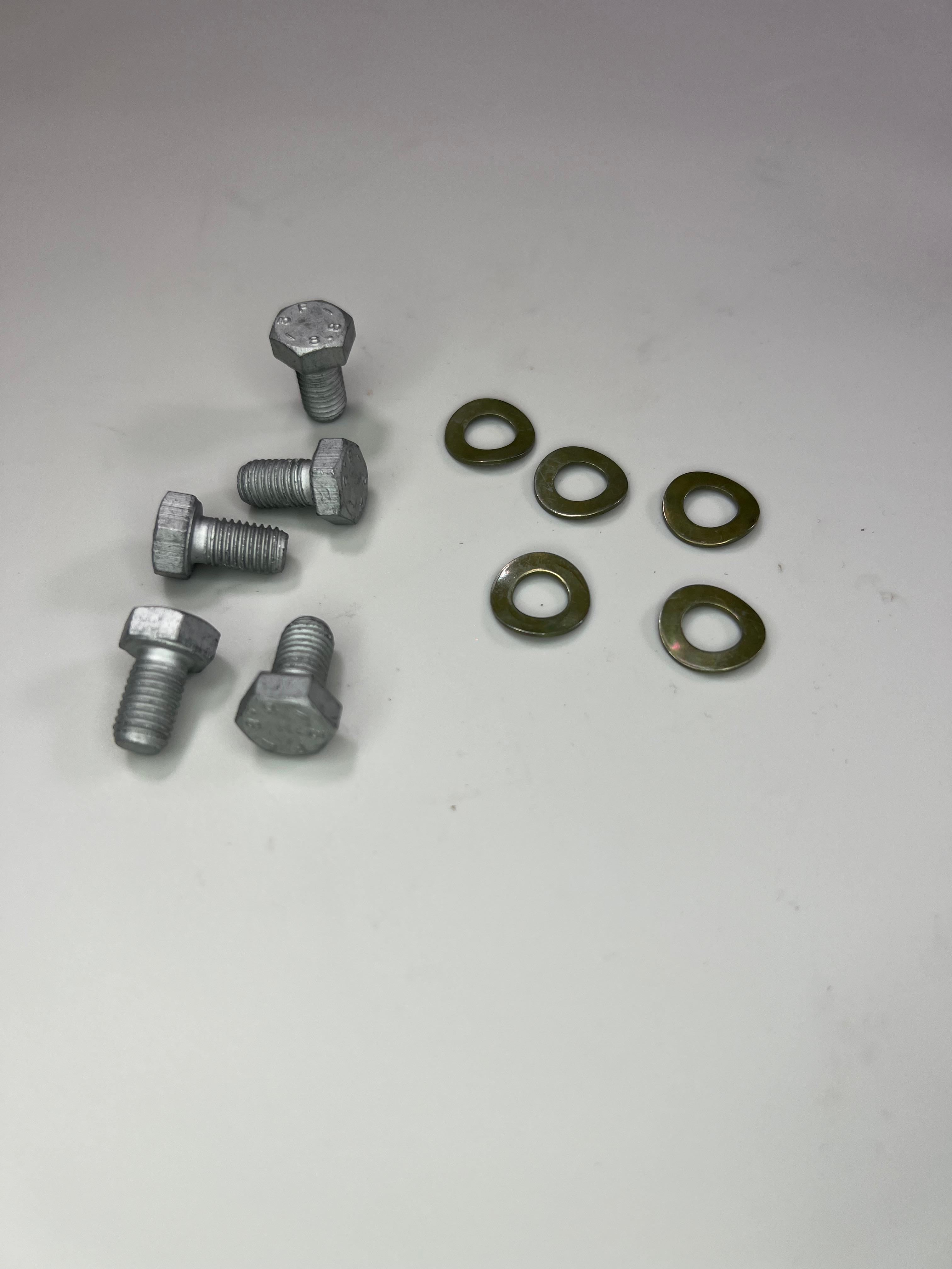 Schraube M 7X16 mit Unterlegscheibe Blech unten am Getriebe gebrauchtteil für VW Polo G40