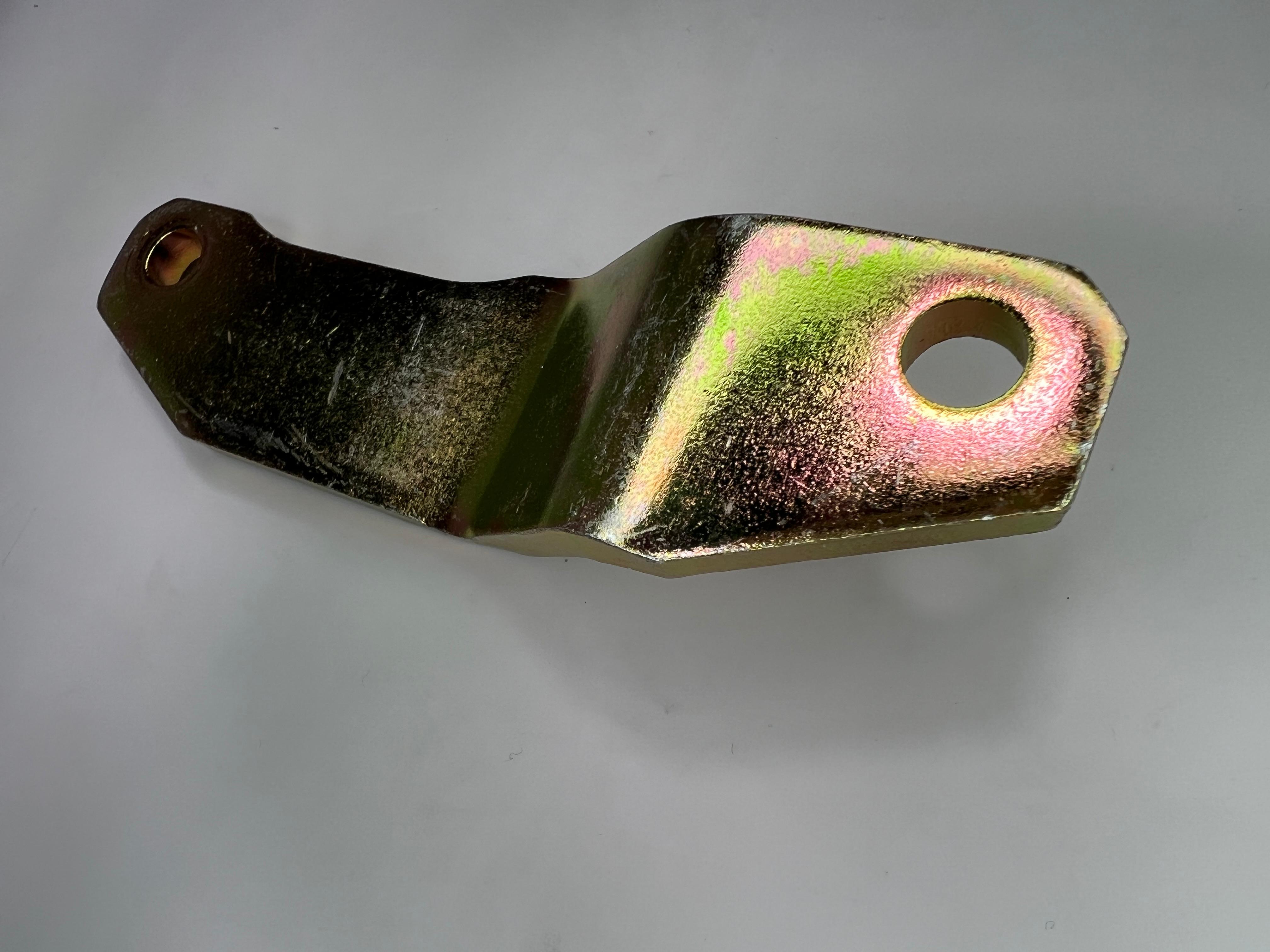 Lichtmaschinenhalter Generatorhalter Stütze Polo G40
