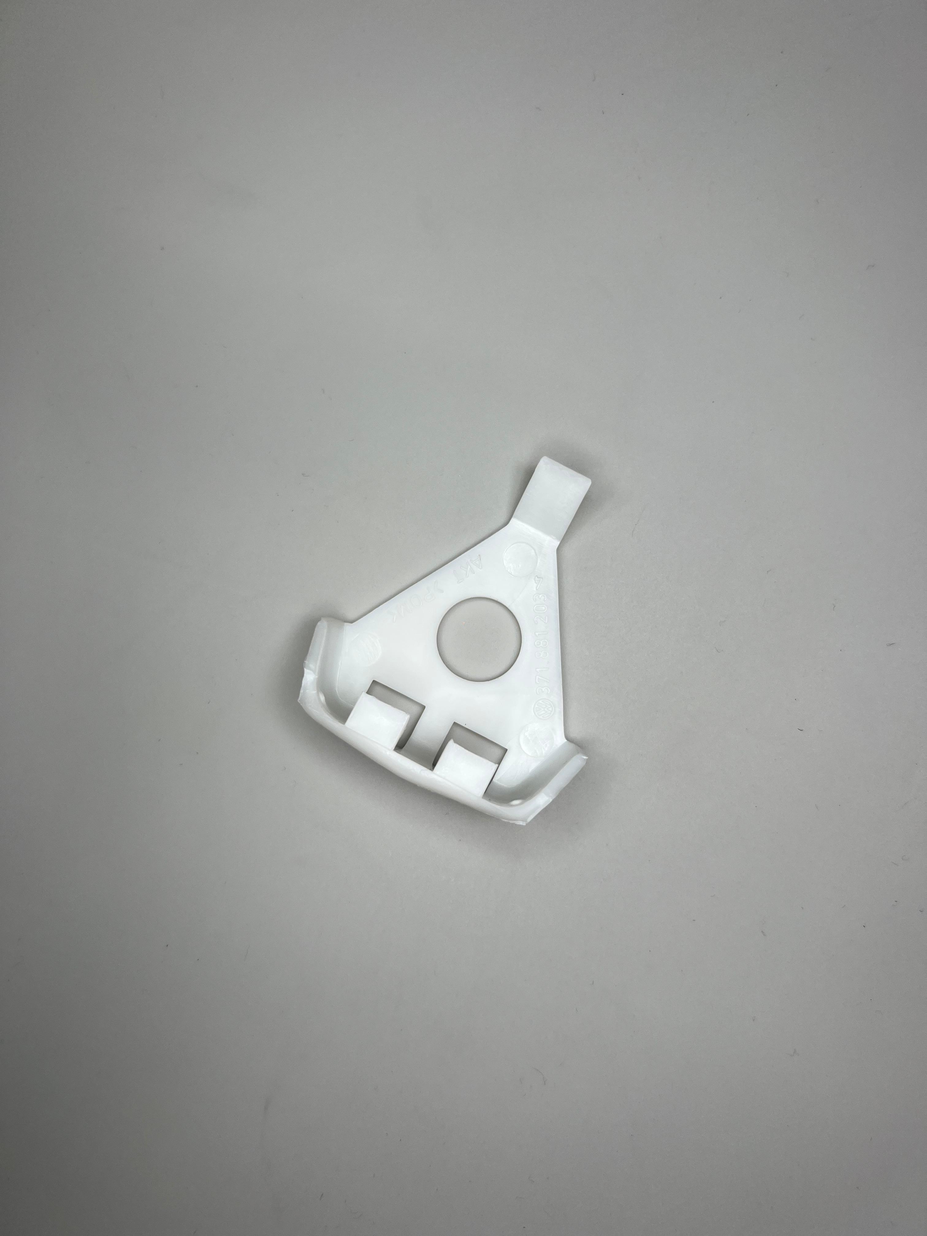 VW Gleitstück Sitzschiene vorne für ein Sitz VW Polo I und II frühe Version original Telenummer 321 881 203