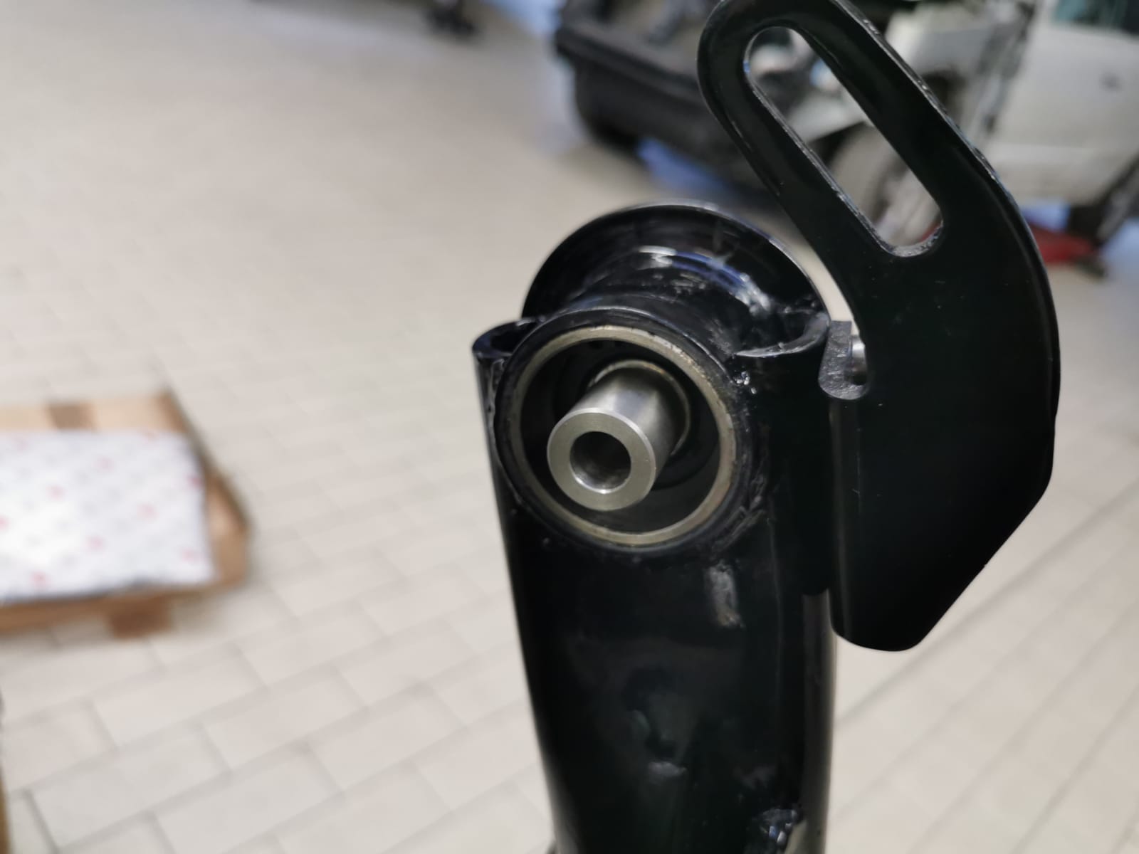 Hinterachse Polo G40 mit Stabilisator verzinkt gepulvert und Hohlraumversiegelt