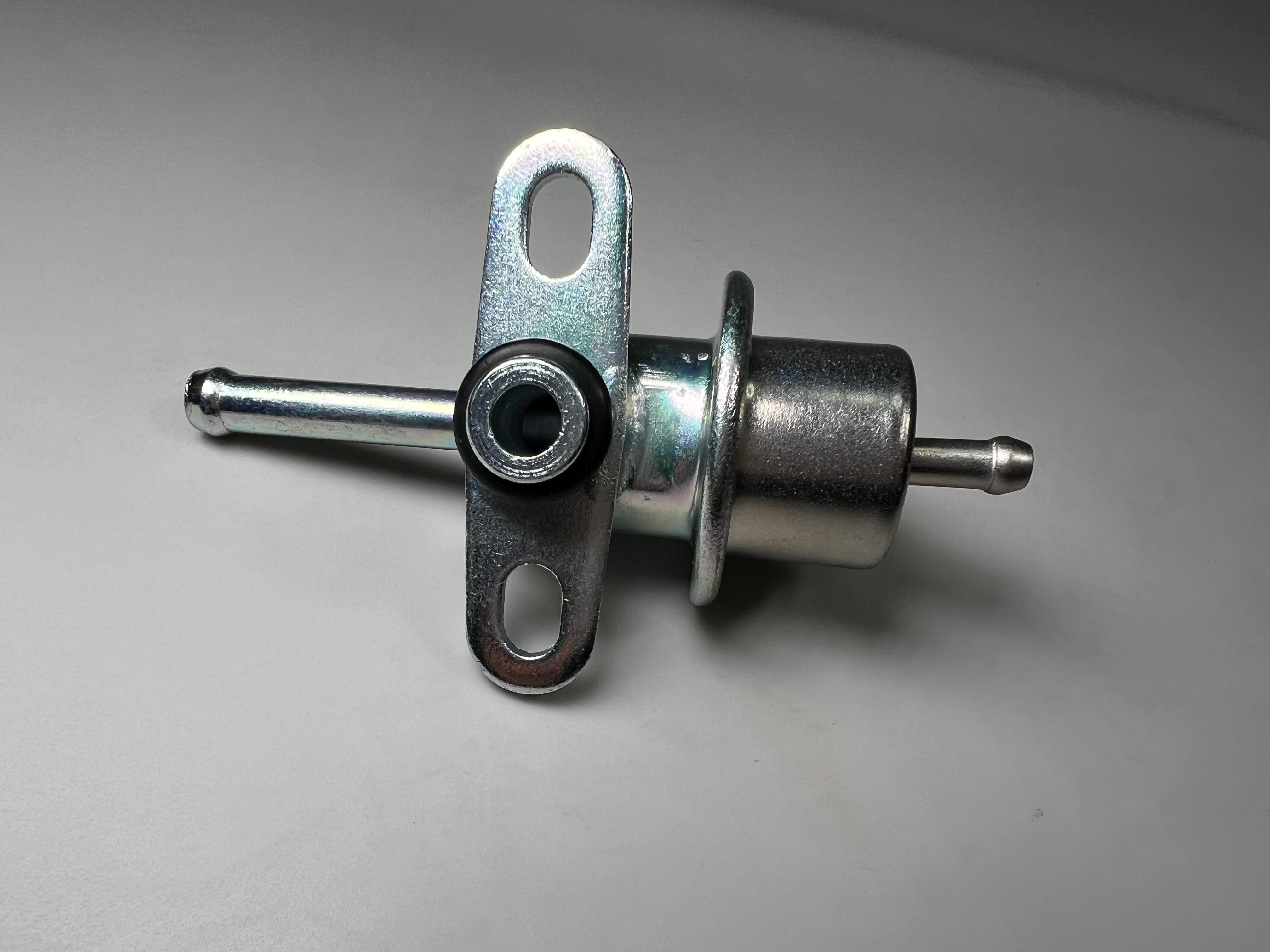 Benzindruckregler Kraftstoffdruckregler für Polo G40 mit 3,0 bar Kraftstoffdruck