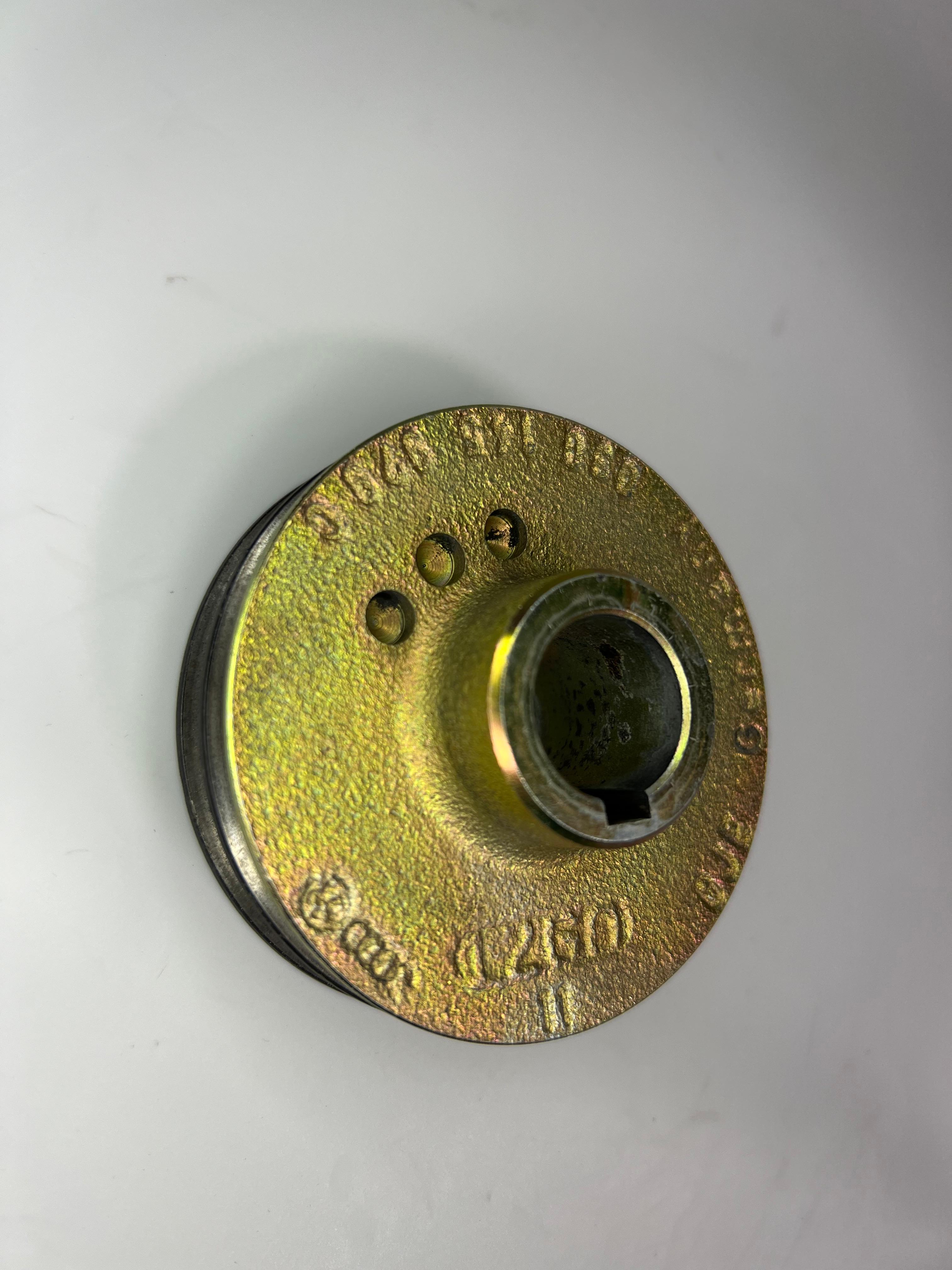 Laderrad Original Polo G40 mit der original Teilenummer : 030 145 929 C
