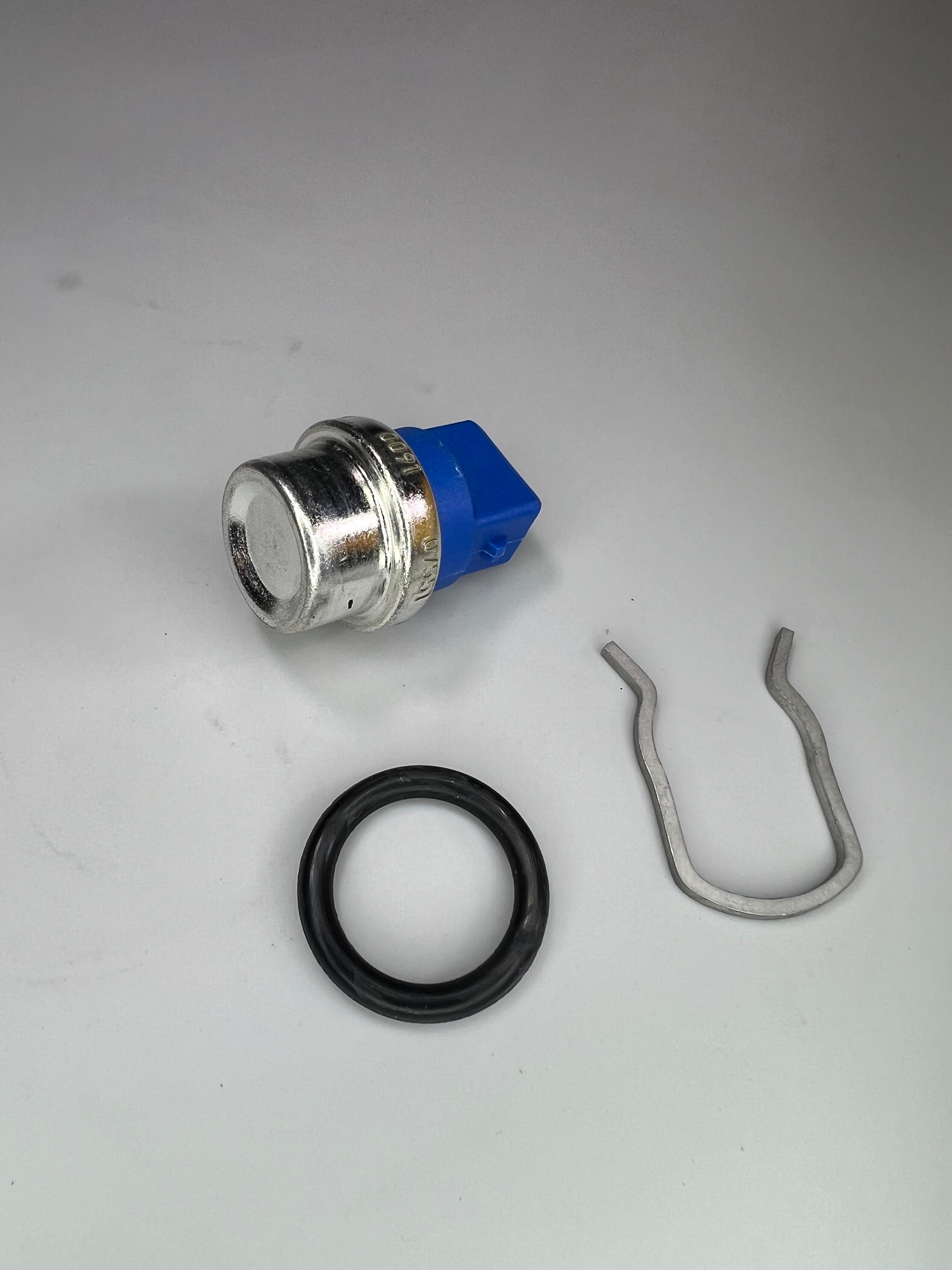 Kühlmitteltemperatursensor Temperaturfühler blau für Polo III G40 PY