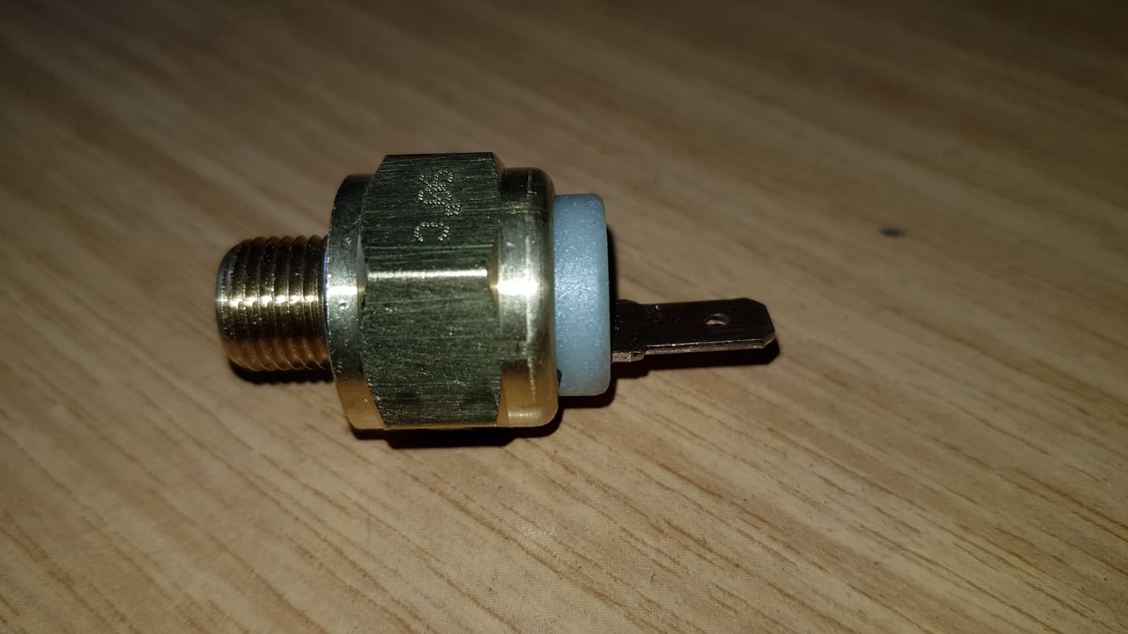 Temperaturschalter, Kühlerlüfter Thermoschalter für G60 Motoren