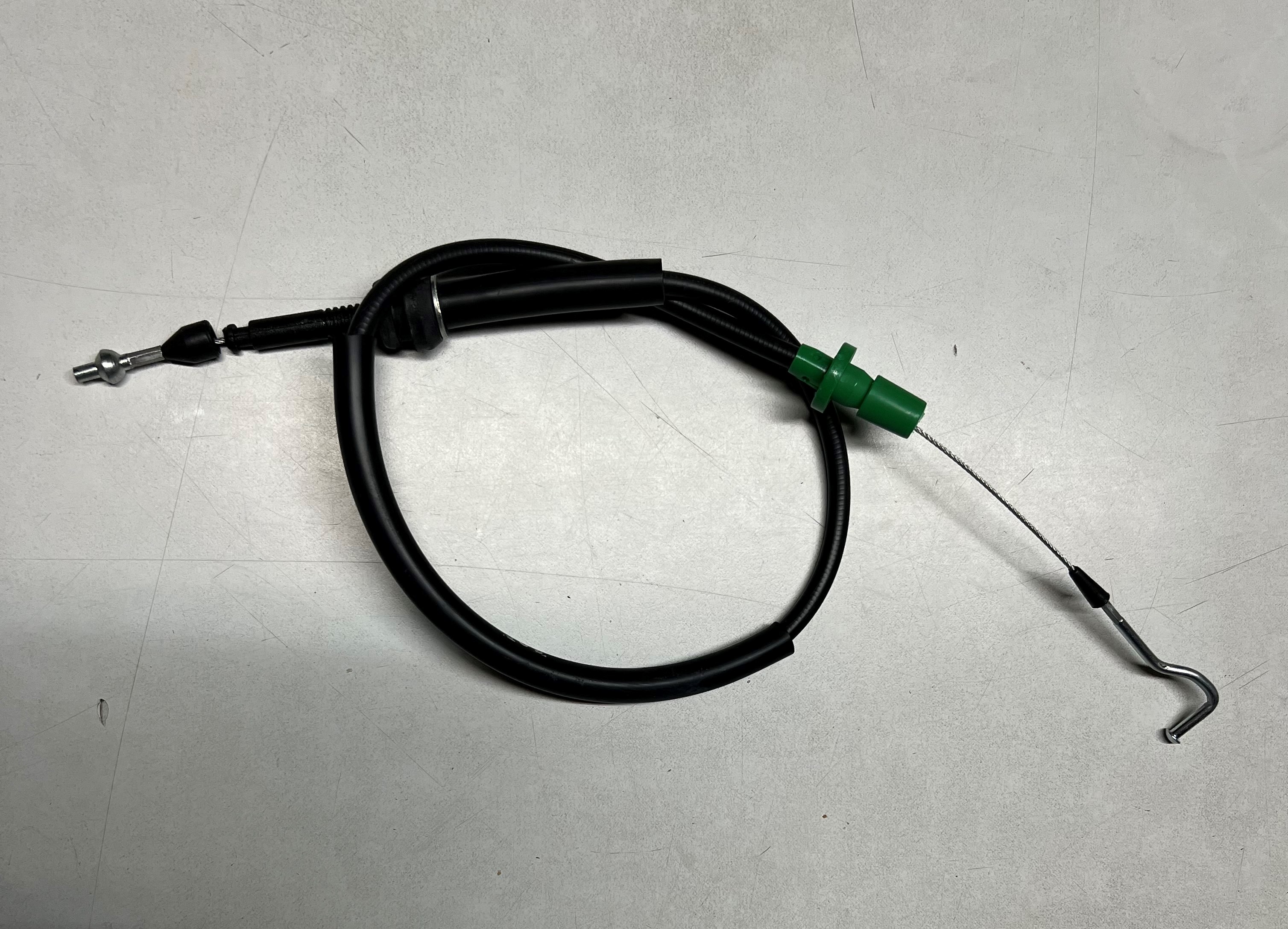 Gaszug für Polo III 75PS 3F Motor und 86c und 2F Neuteil