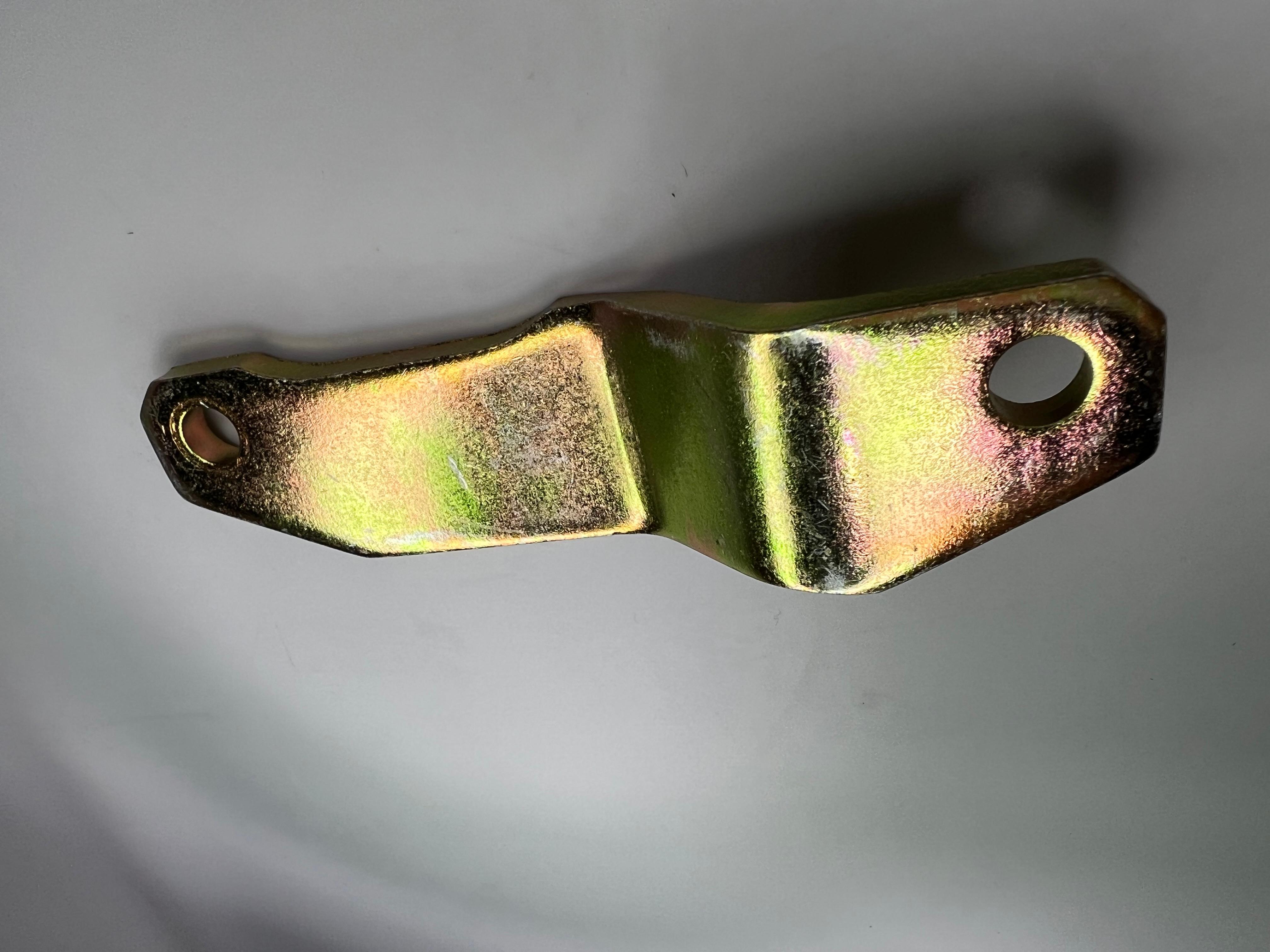 Lichtmaschinenhalter Generatorhalter Stütze Polo G40