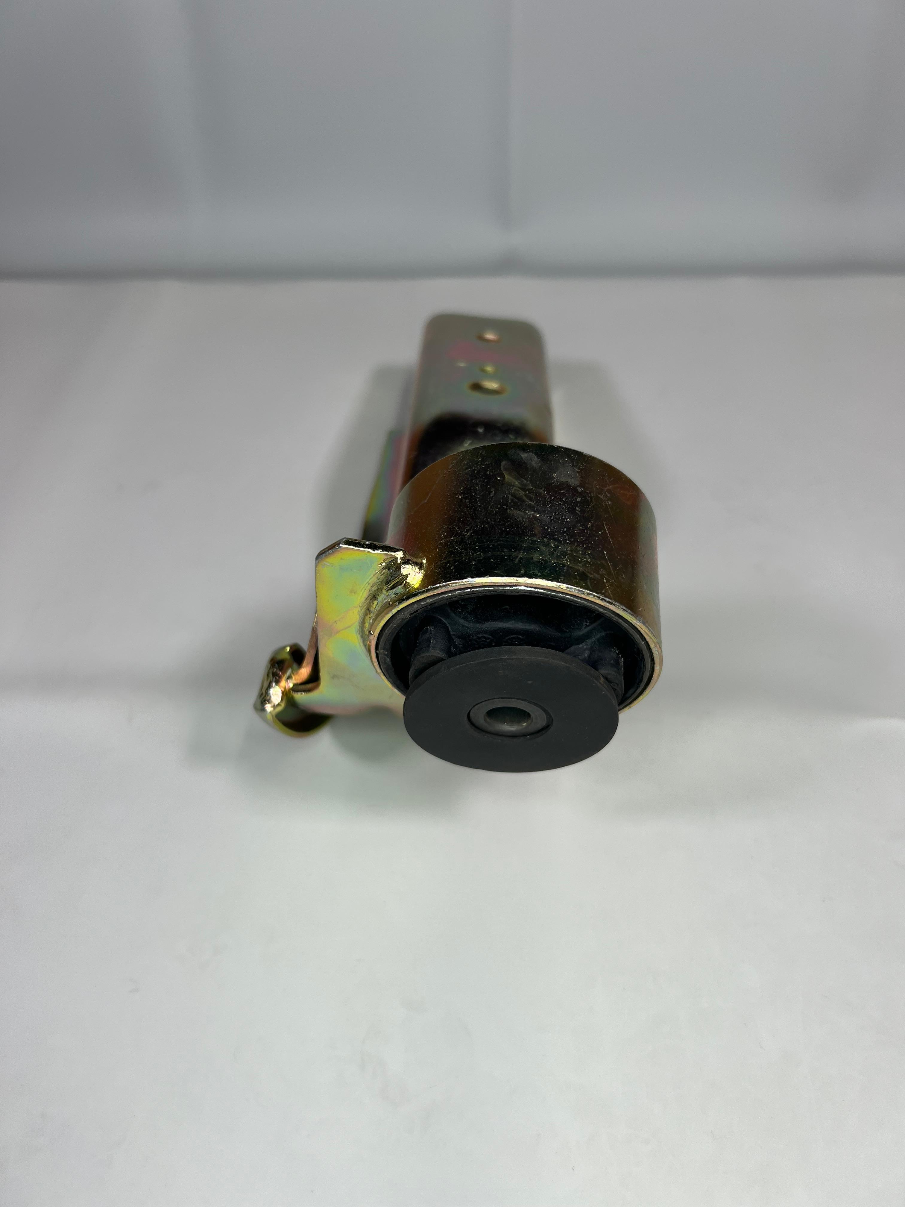 Getriebe Halter Golf 1 mit 5 Gang 020 Getriebe  original Teilenummer : 171 399 113 H