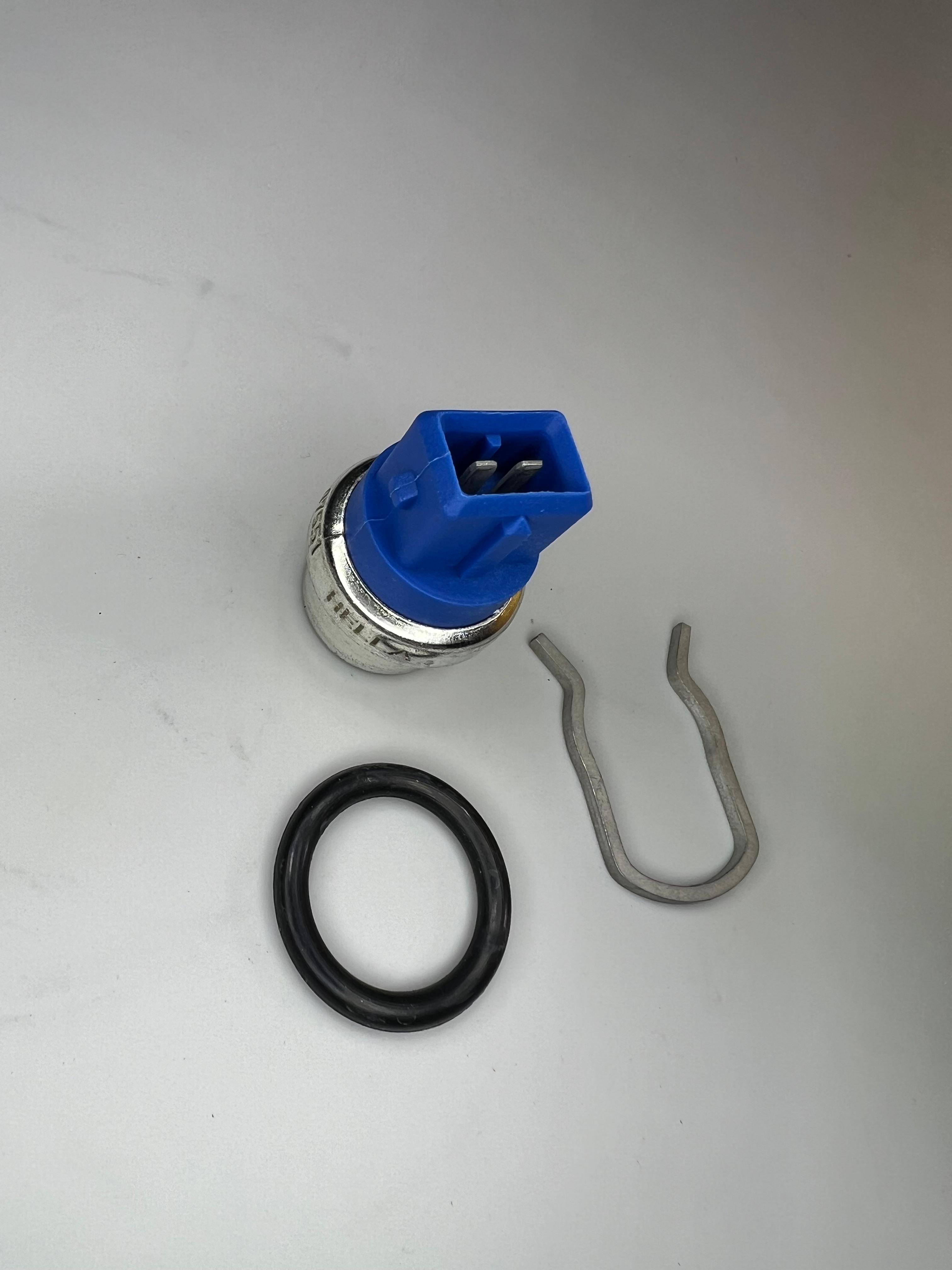 Kühlmitteltemperatursensor Temperaturfühler blau für Polo III G40 PY