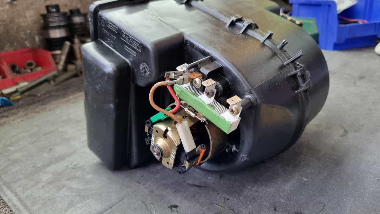 Lüftergebläse Gebläsekasten Heizung Innenraum Lüftermotor für den Polo 80 / 86c G40 Transporter T3