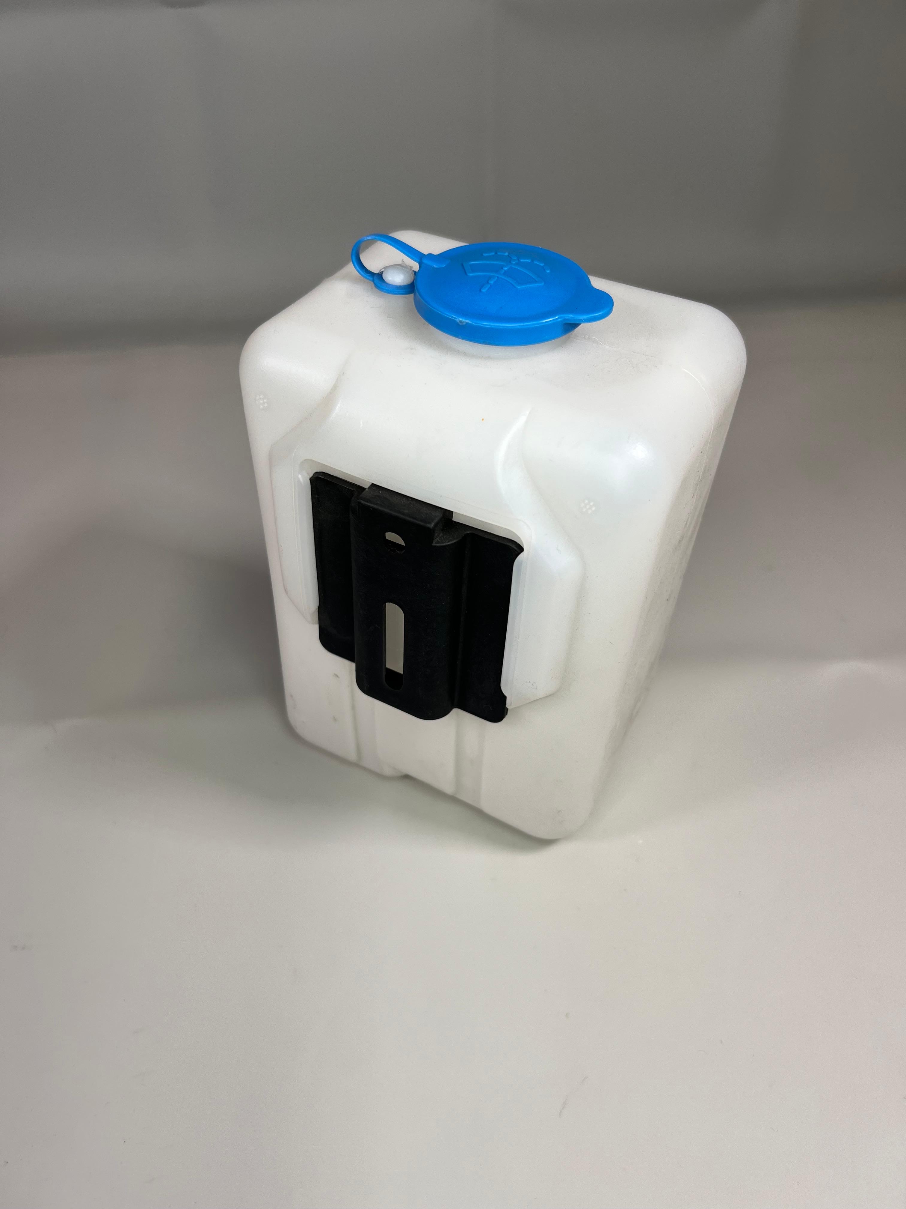Scheibenwaschbehälter 1,5 Liter Behälter mit Halter und Pumpe