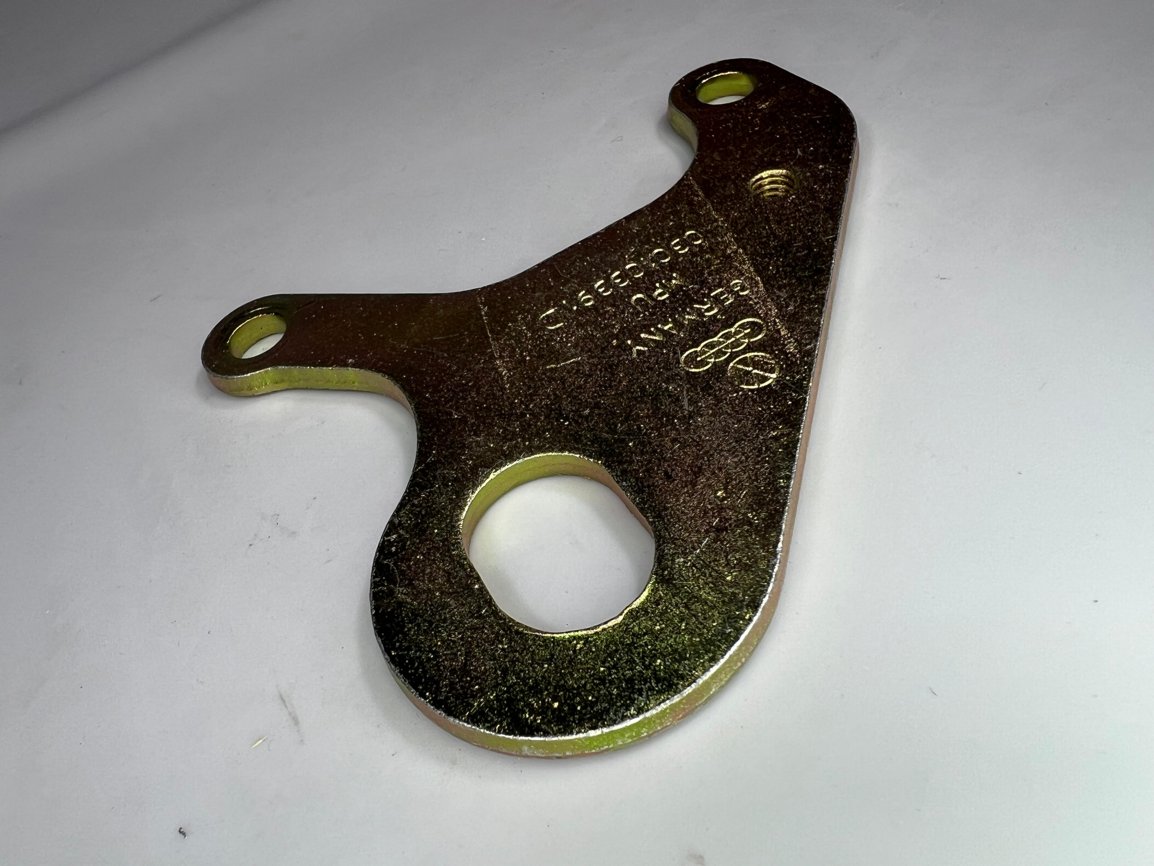 Halter am Polo Hydrostößel Zylinderkopf   Original Nummer : 030 103 391 D
