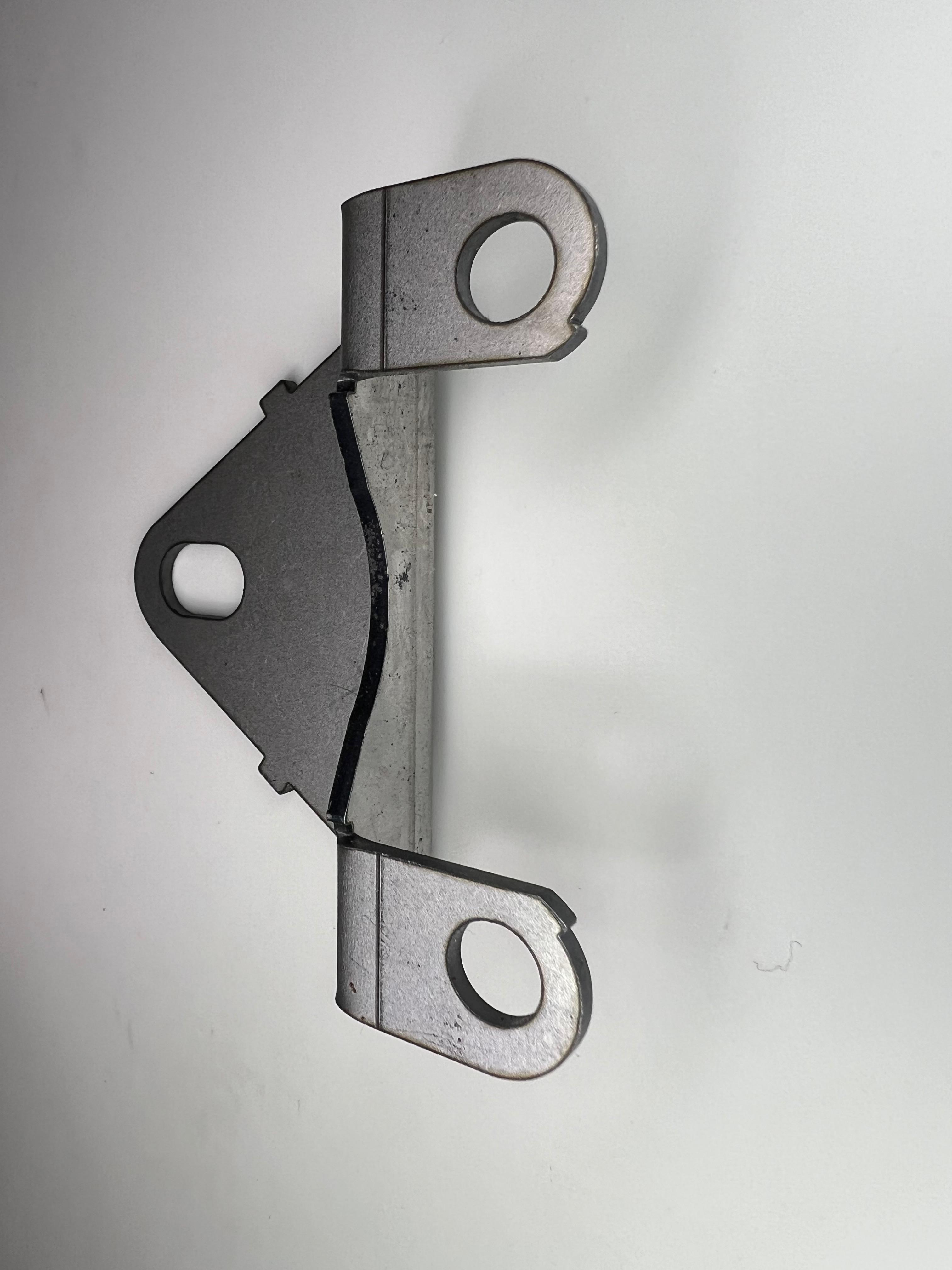 Halteblech am Benzindruckregler Kraftstoffdruckregler Original Teilenummer : 037 133 337 C für G60
