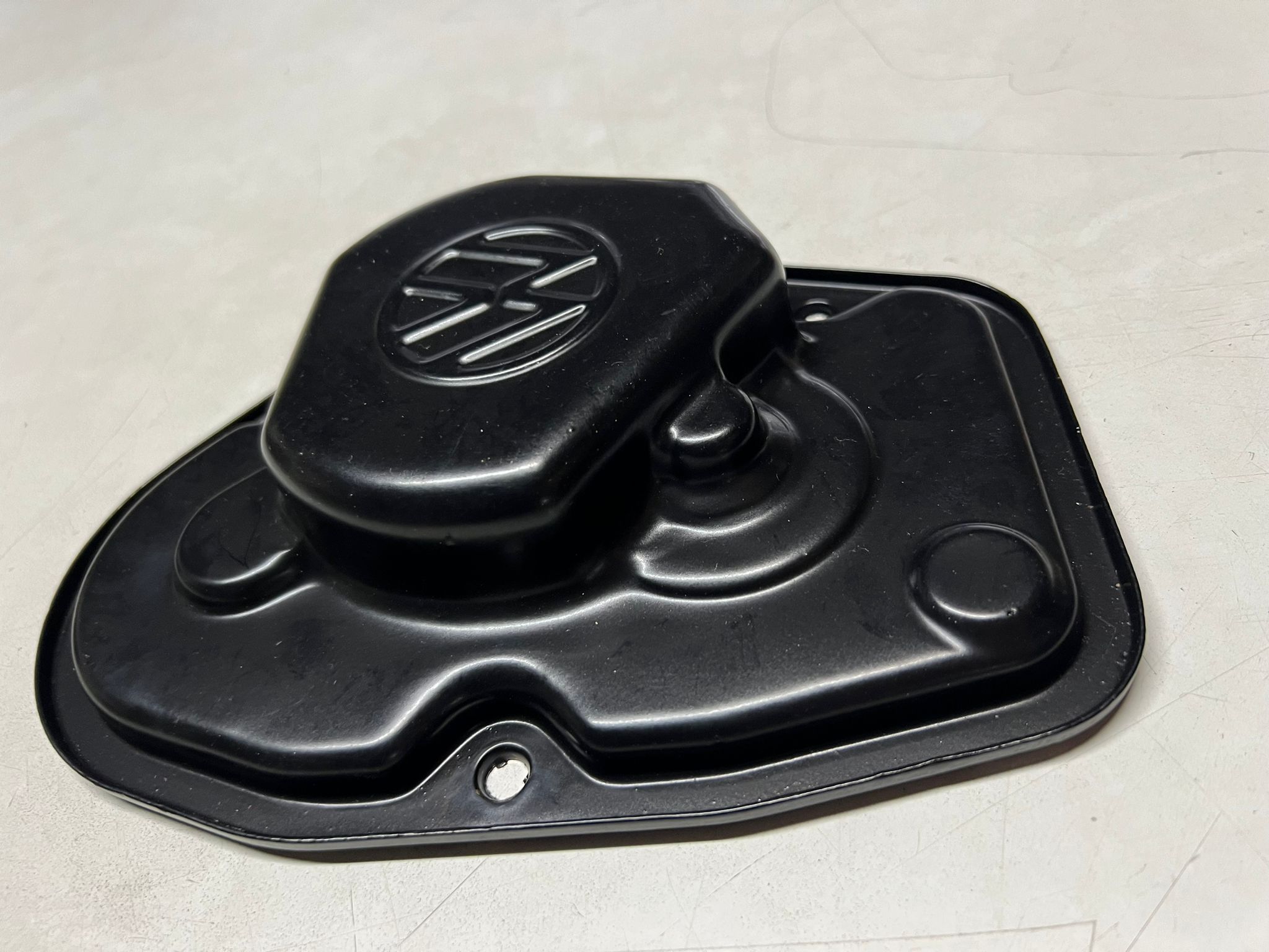 Getriebedeckel Abdeckung aus Blech für die 085 Getriebe Polo Getriebe für Polo G40 Gebrauchtteil