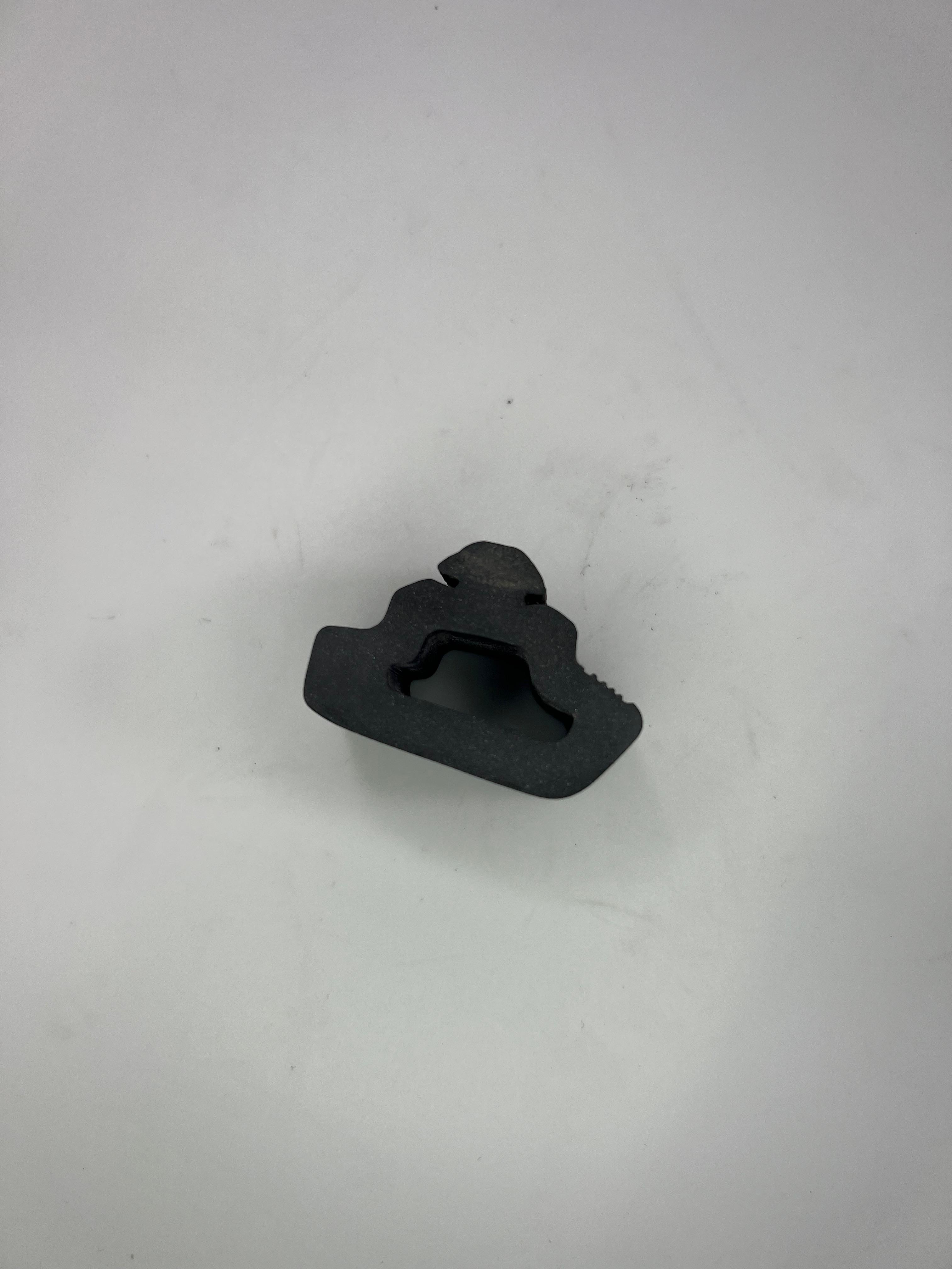 Kotflügel Gummi Abstandhalter Führungsstück oben für VW Golf II Corrado Scirroco Caddy