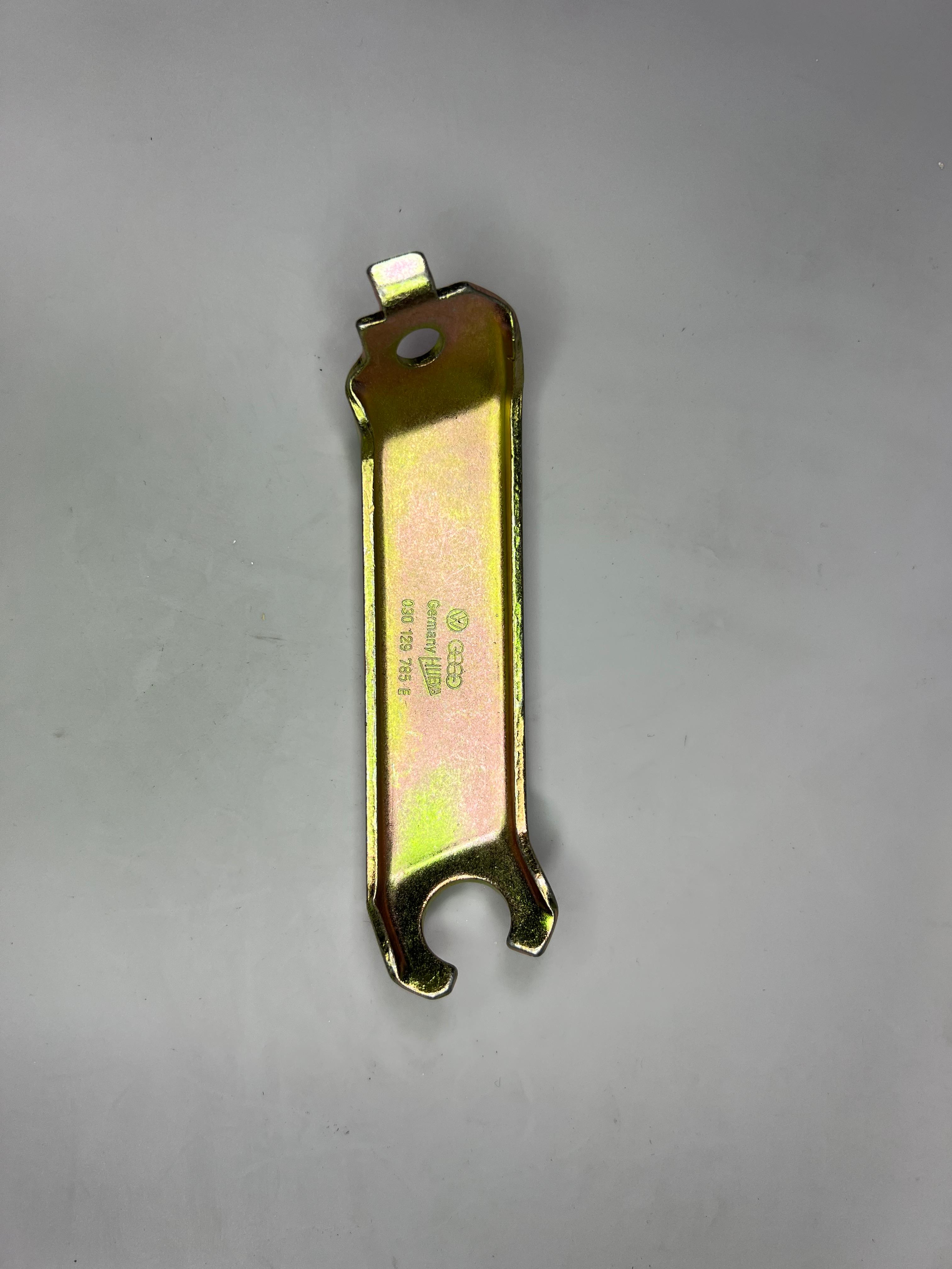 Gegenhalter für den Gaszug für Polo 86 und 86c 2F Lang