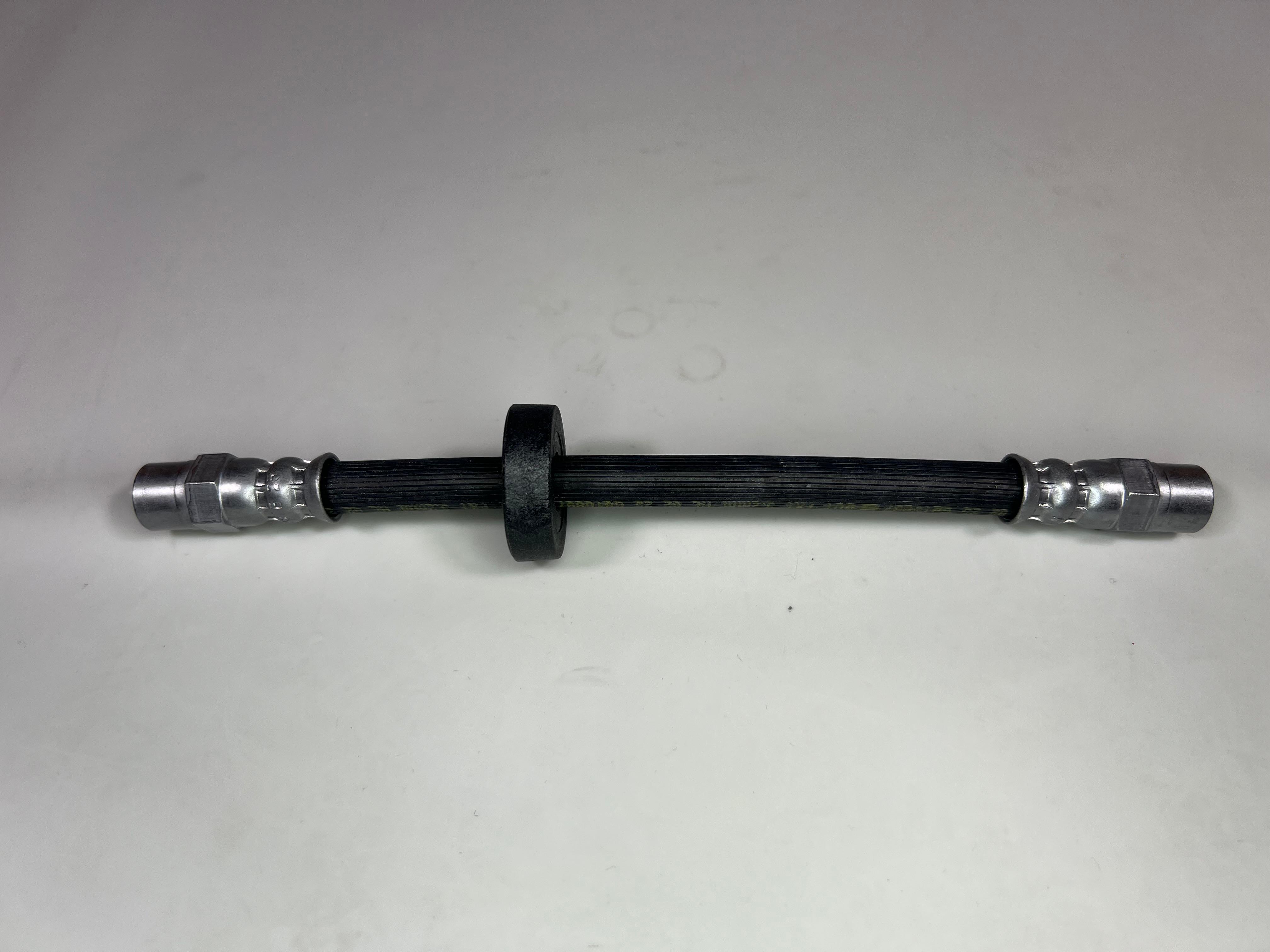 Bremsschlauch für die Hinterachse Polo G40  original Teilenummer : 861 611 775