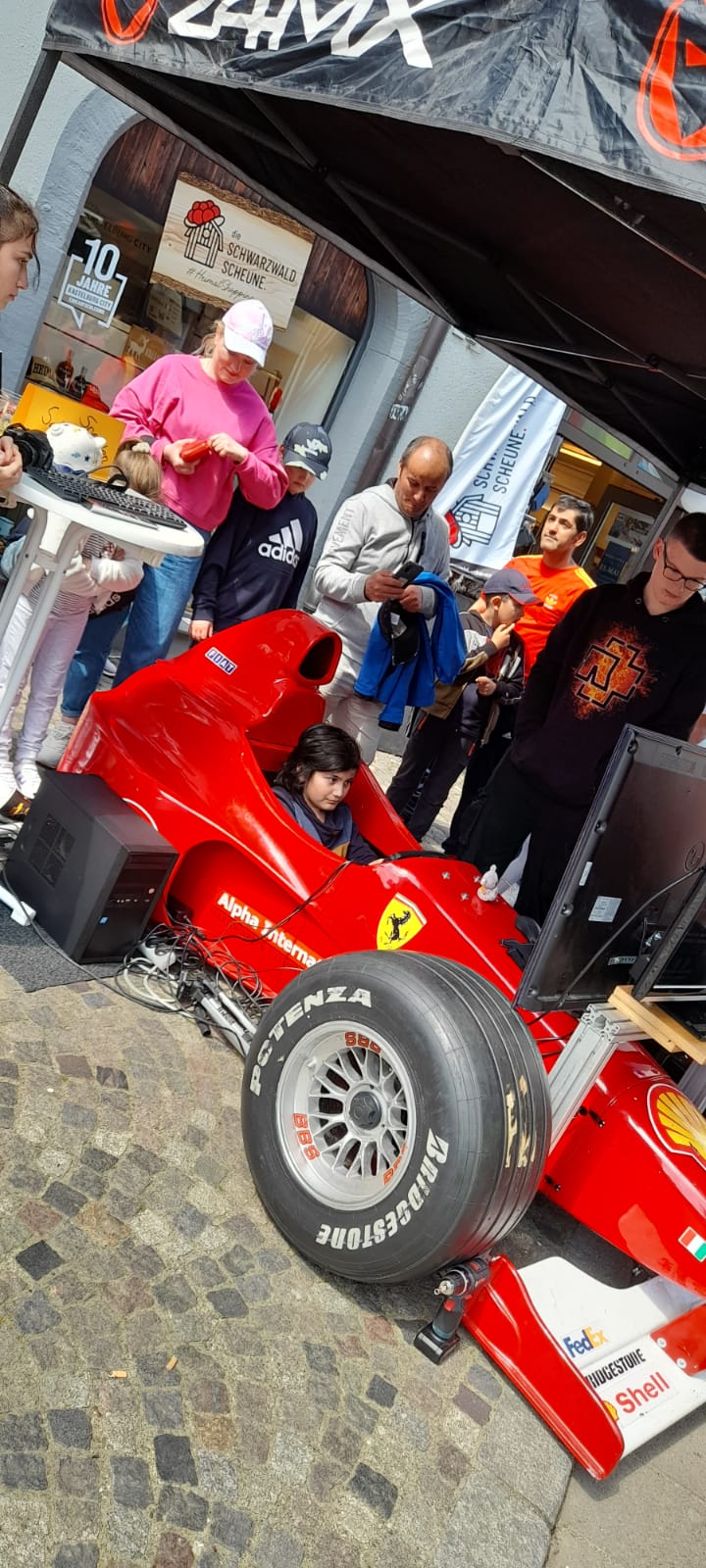 Rennsimulator F1 ausleihen eGaming für ein Tag und für ein Event buchen