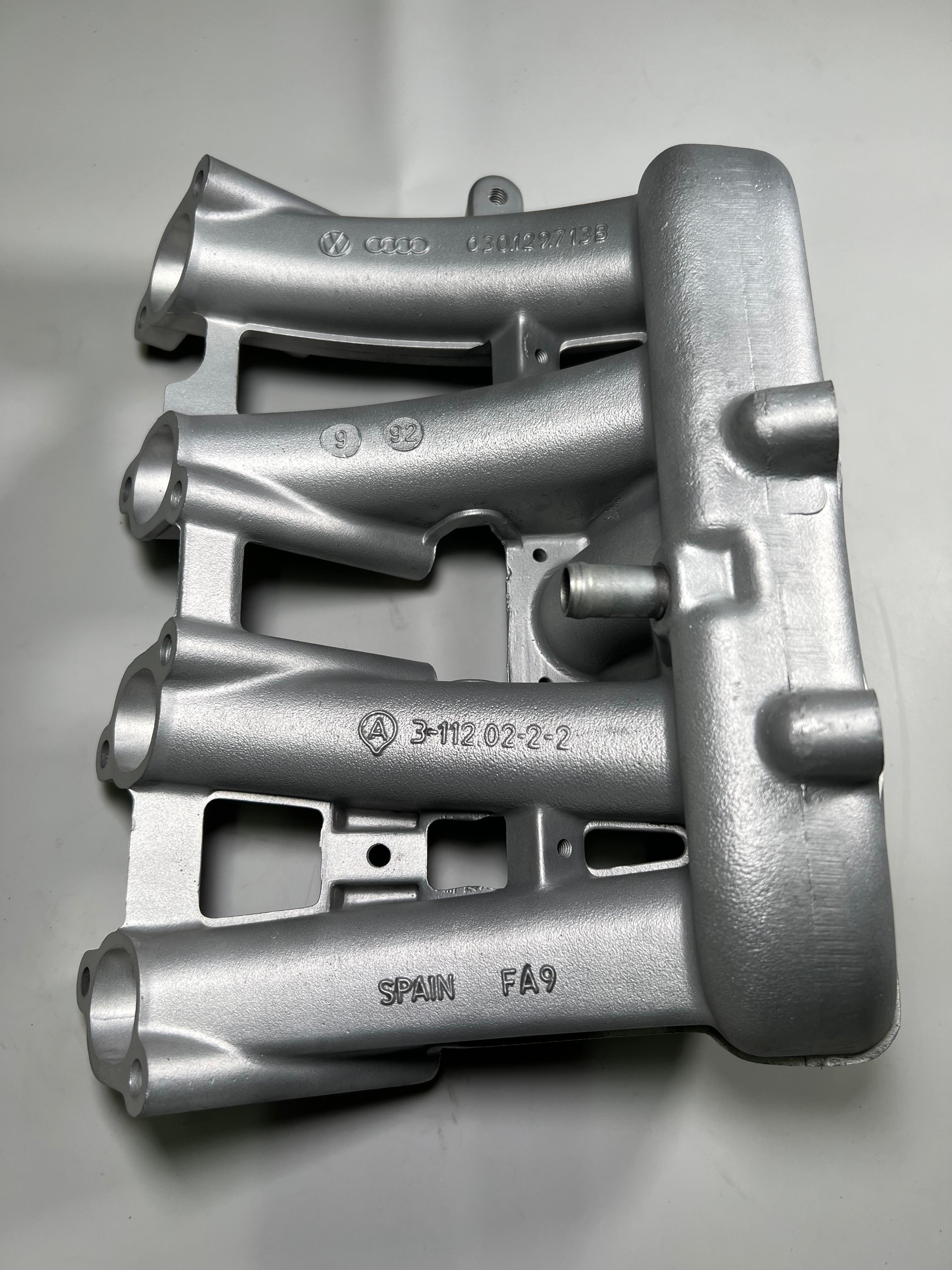 Ansaugrohr bearbeitet für Polo GT 3F Motoren passend auf den CNC G40 Zylinderkopf
