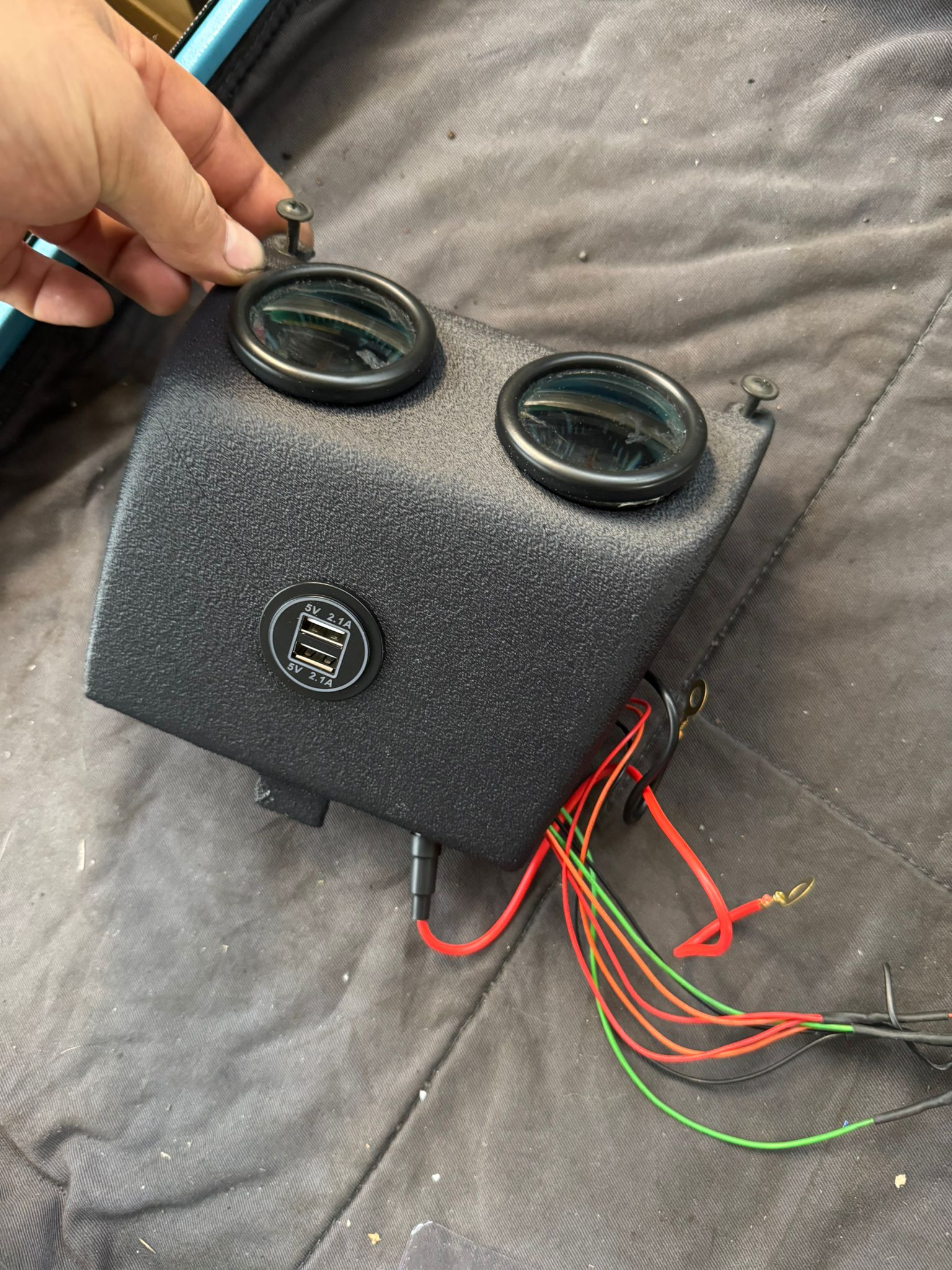Aschenbecher Ersatz für Polo III 86c für den Einbau von Zusatzinstrumenten