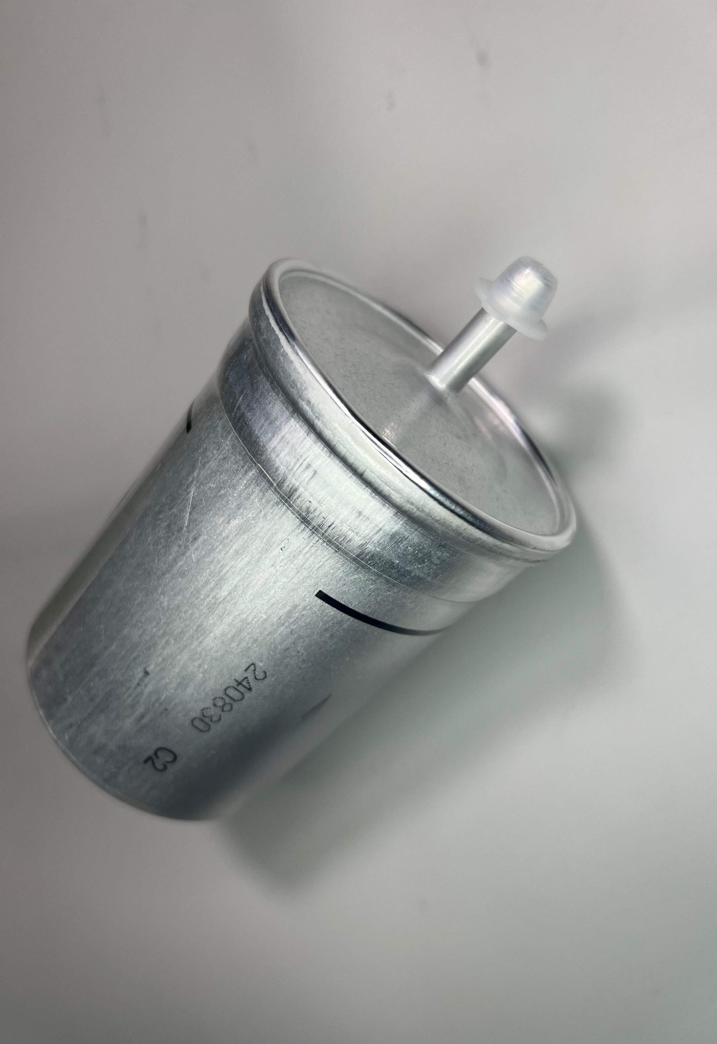 Kraftstofffilter neben dem Tank für Polo G40 Motor PY