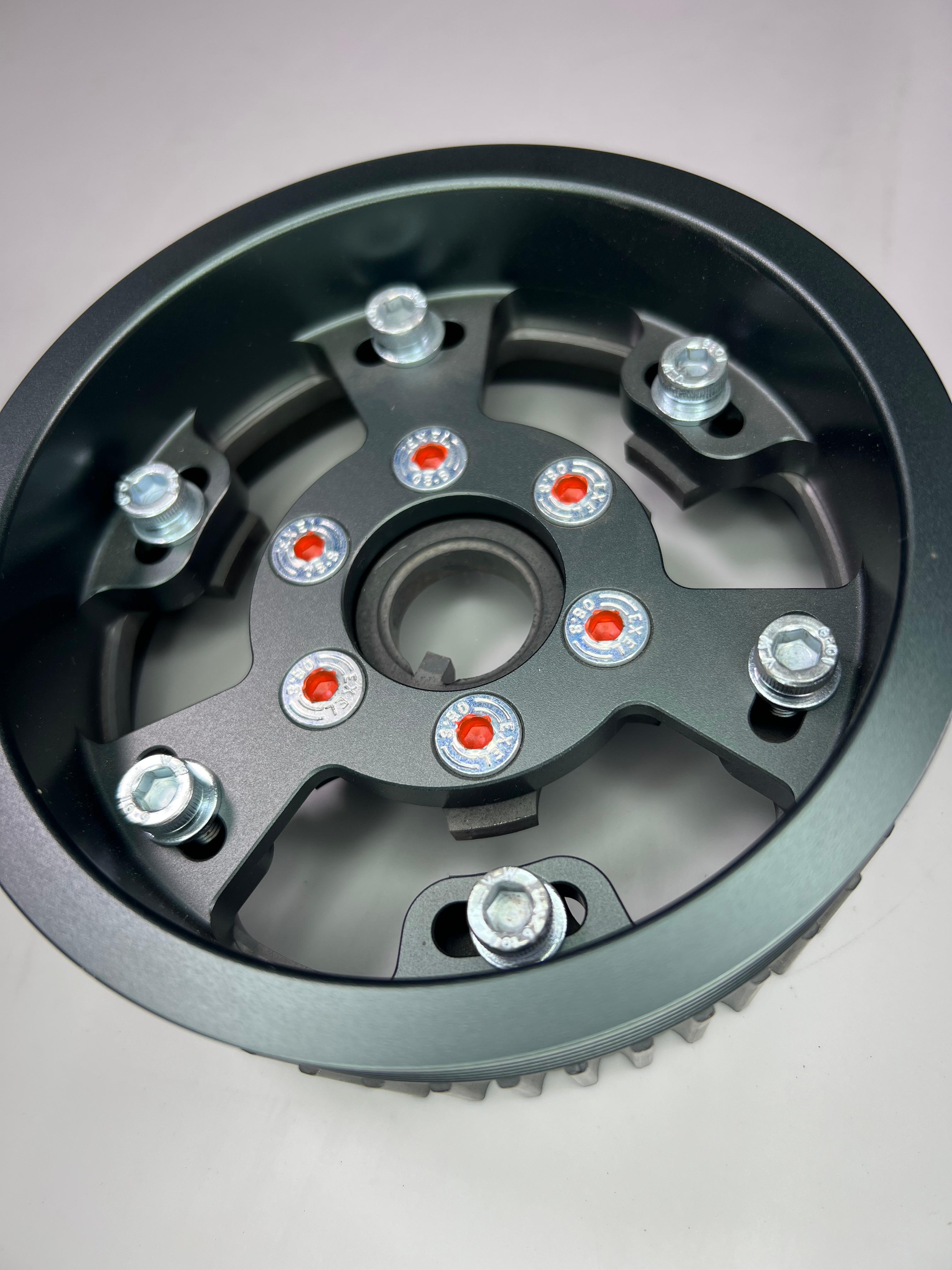 Verstellbares Nockenwellenrad für die 16VG60 Motoren mit 5PK Flachriemenrad zum Generator