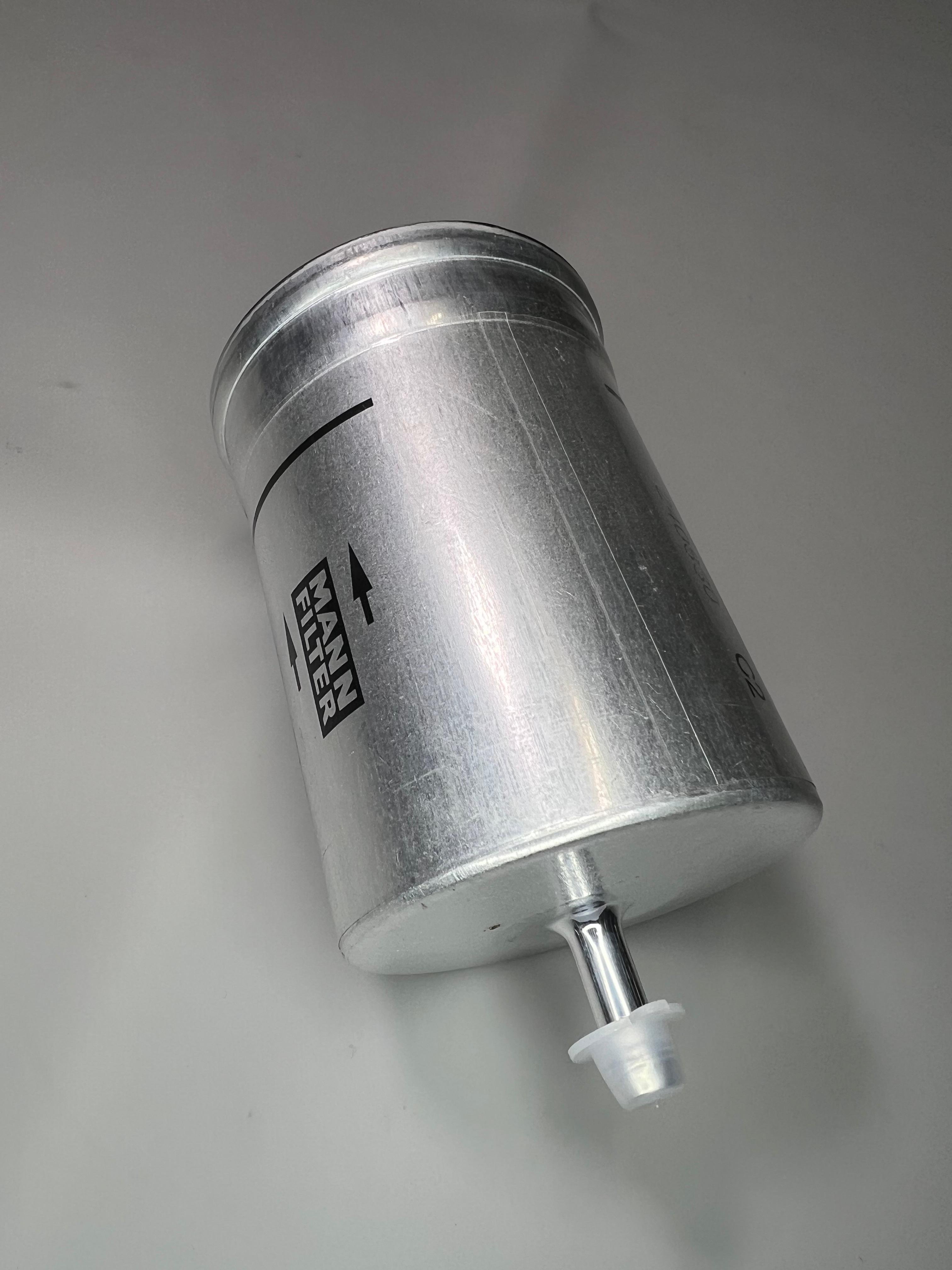 Kraftstofffilter neben dem Tank für Polo G40 Motor PY