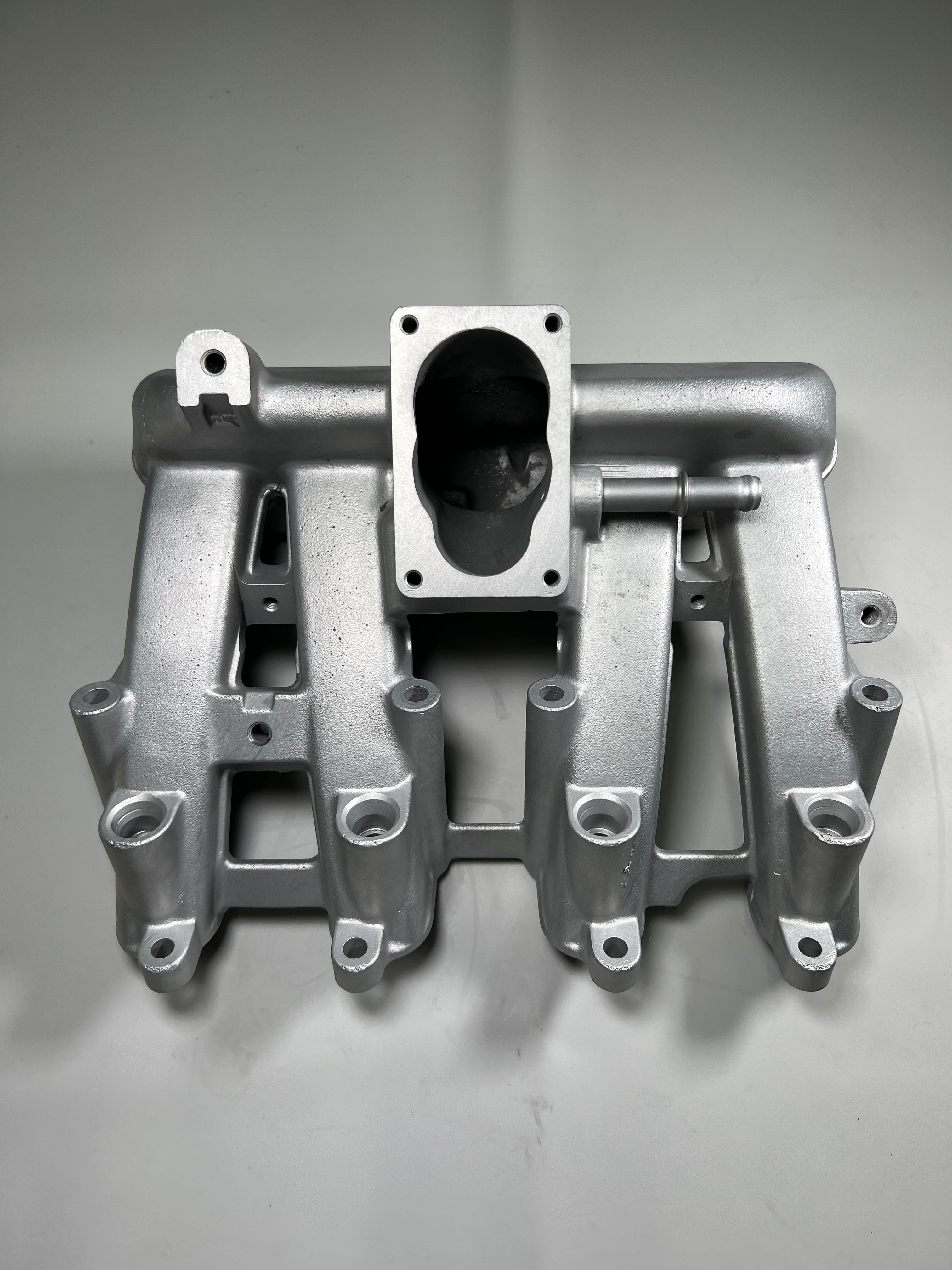 Ansaugrohr bearbeitet für Polo GT 3F Motoren passend auf den CNC G40 Zylinderkopf