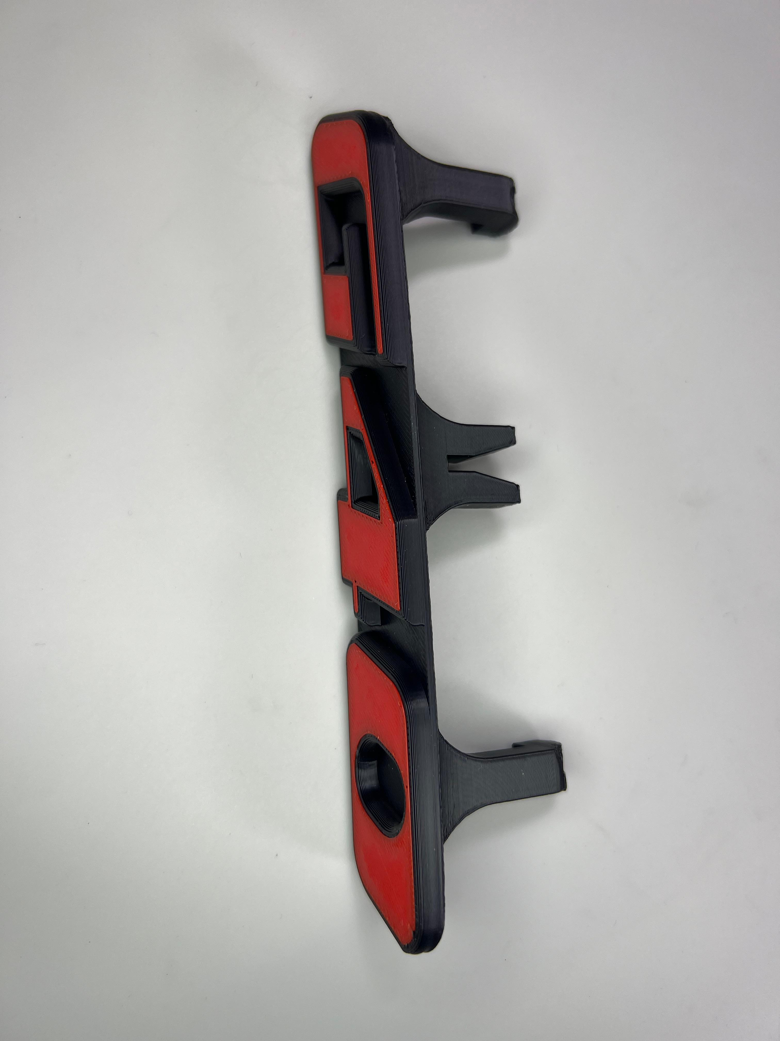 Emblem für den Polo G40 Kühlergrill aus Kunststoff