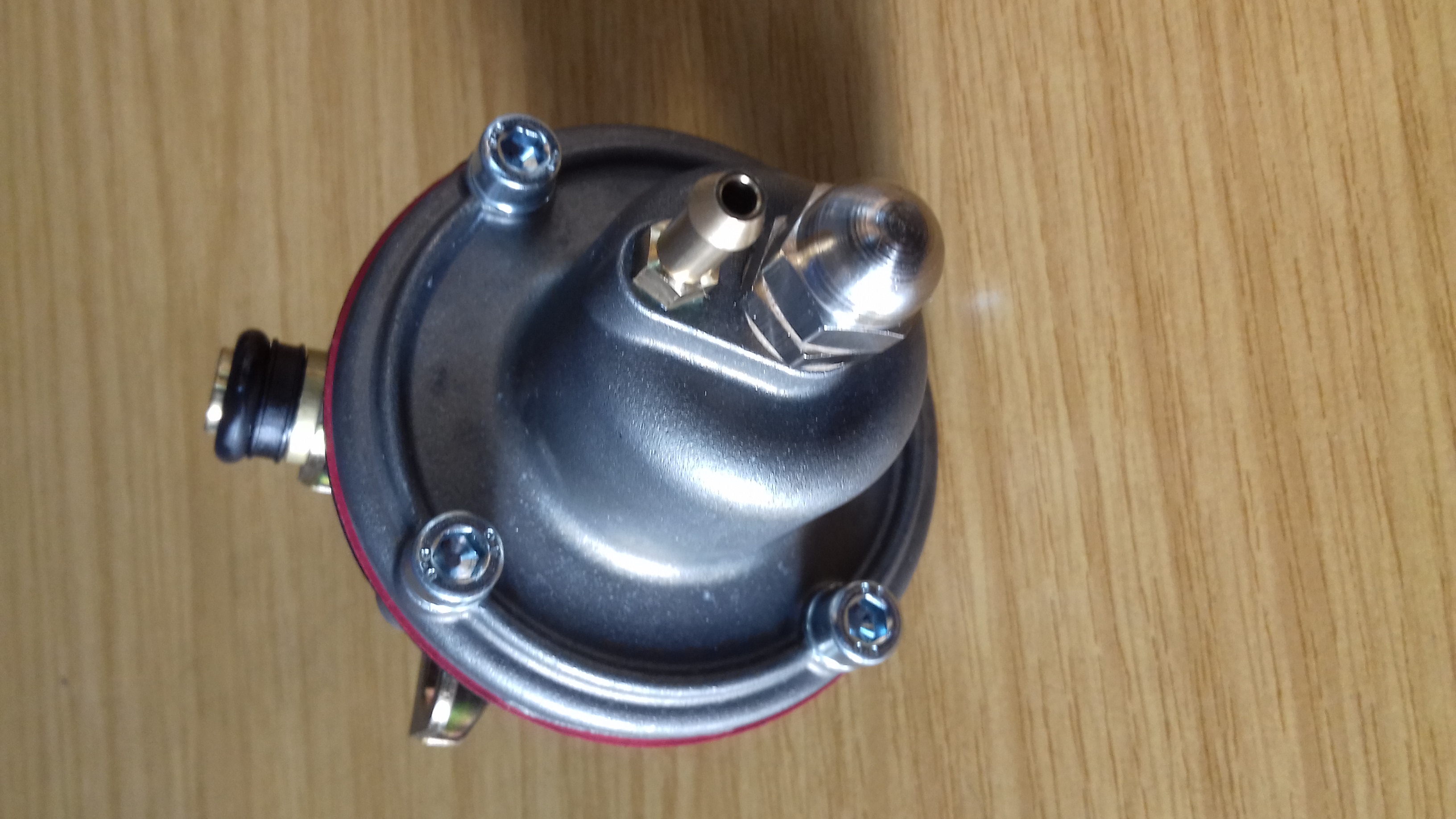 Benzindruckregler Kraftstoffdruckregler einstellbar für alle G60 an die originale Stelle