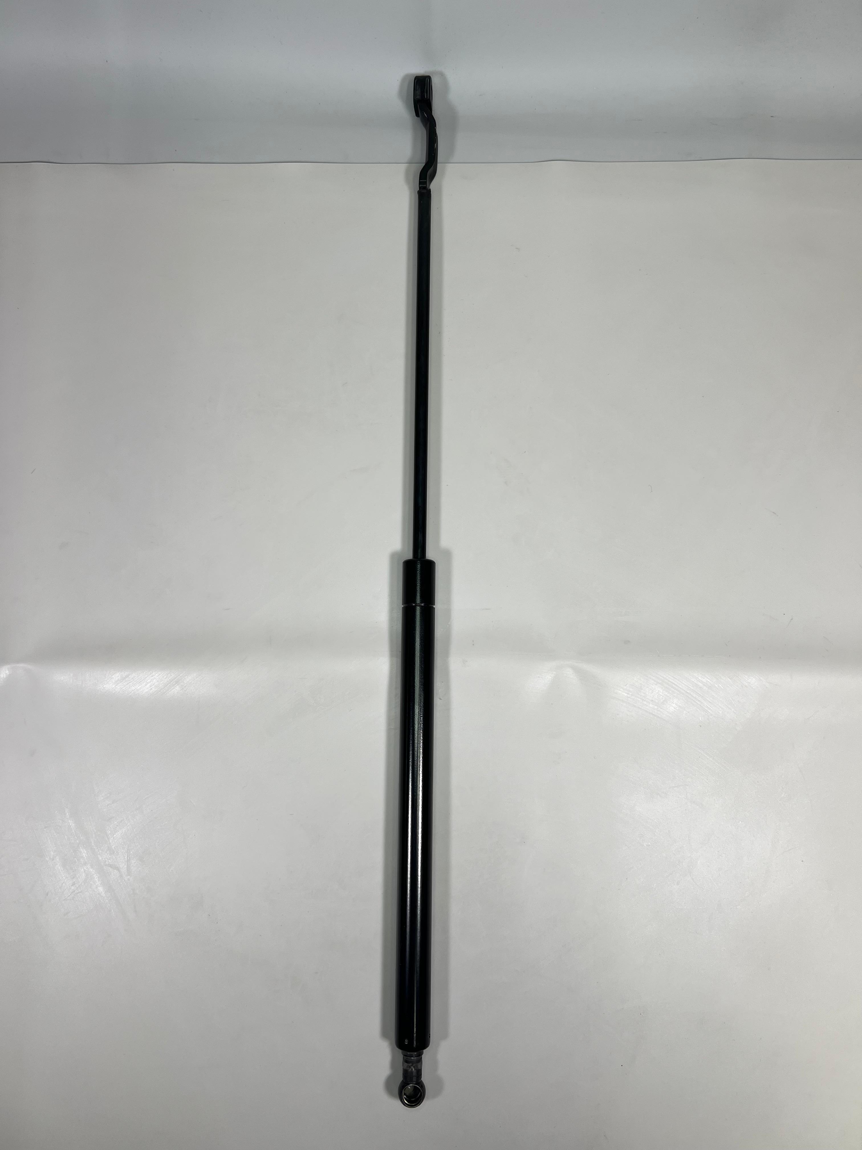 Heckklappen Dämpfer Gasdruckfe Polo Coupé  G40 86c